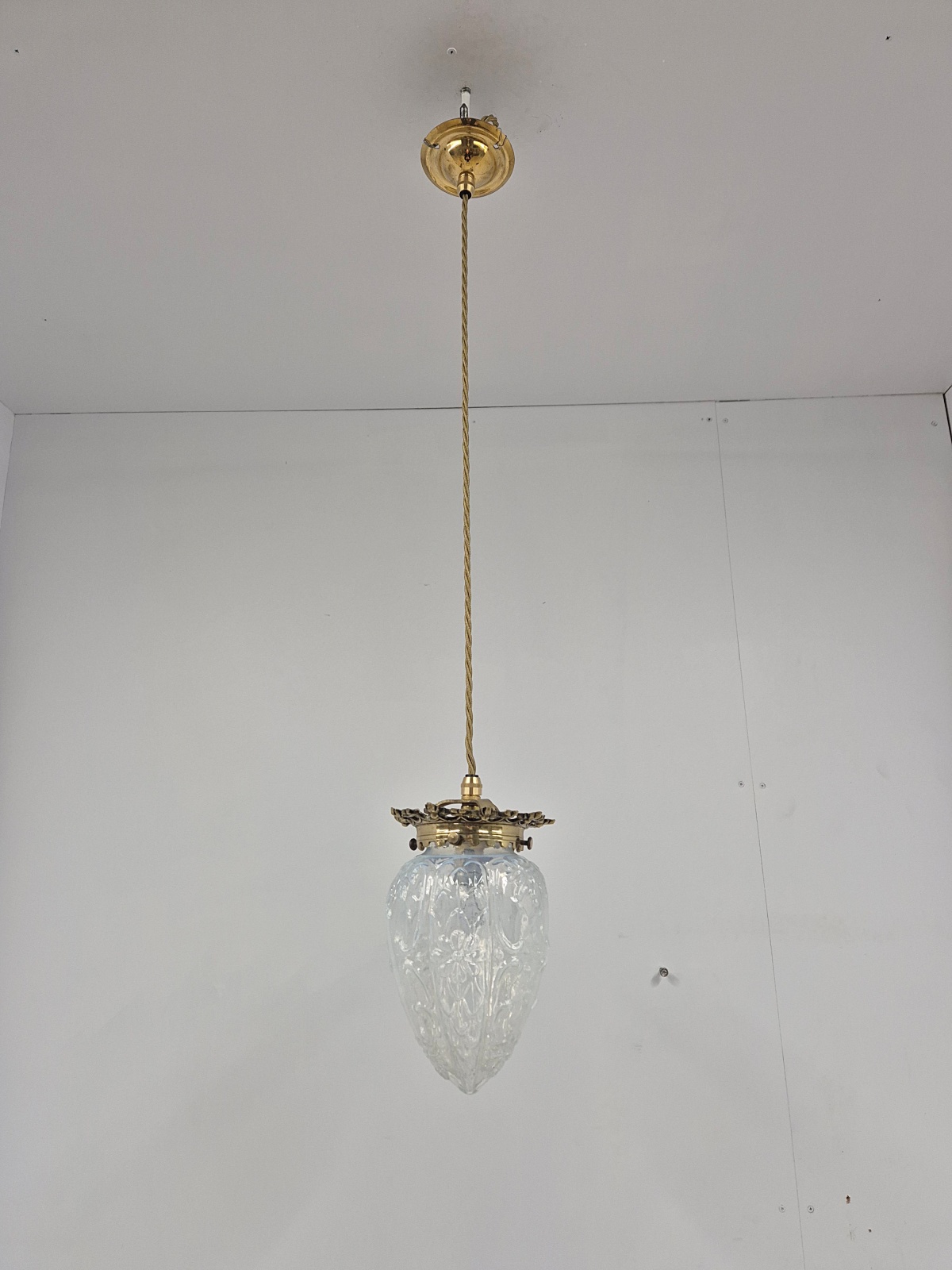 Unsigned | Collection of 4 Opalescent Glass Lanterns | Available to Buy Seperately - Image 3