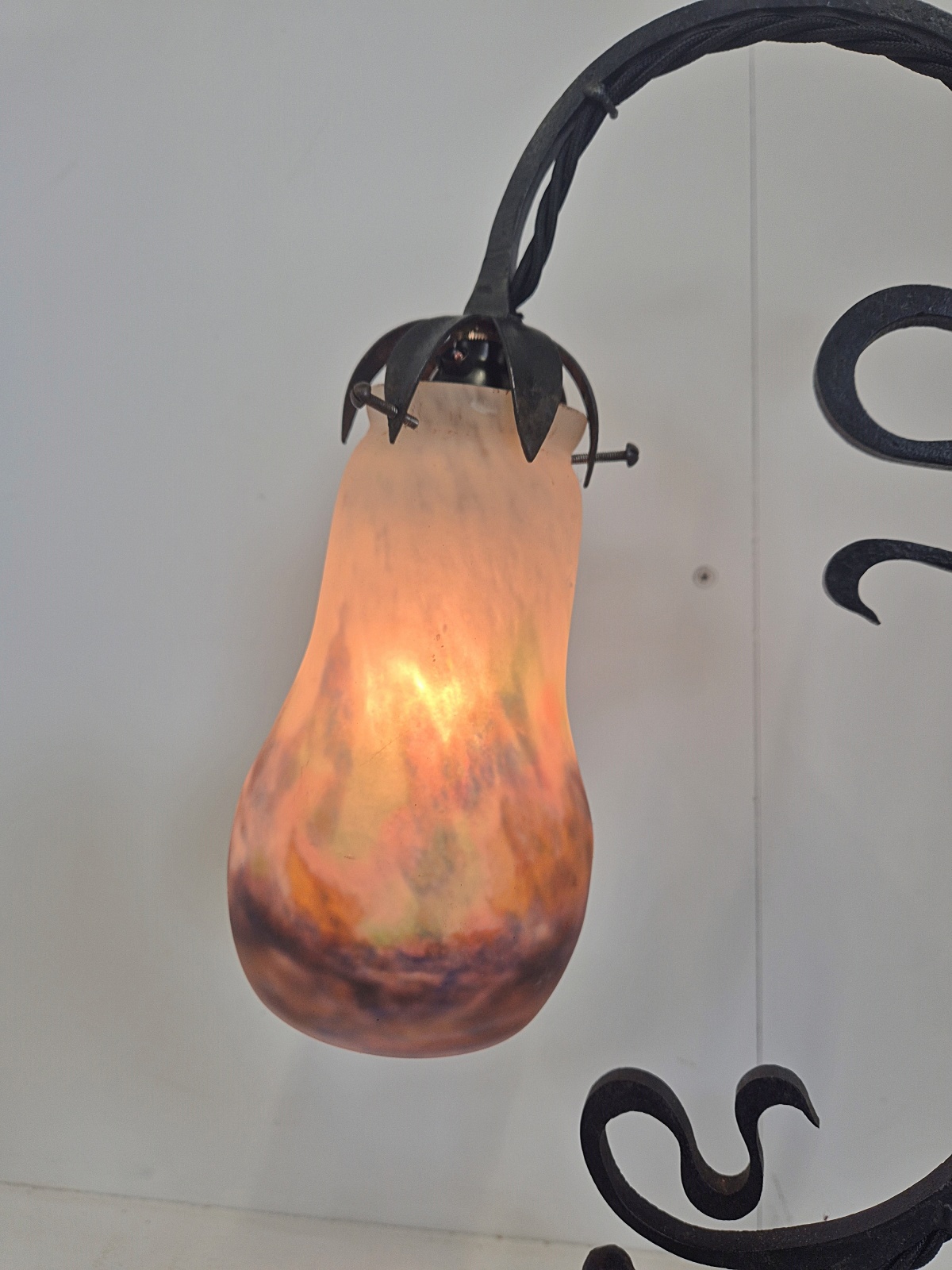 Muller Frères, Luneville | Wrought-Iron Table Lamp | France c.1920 - Image 5