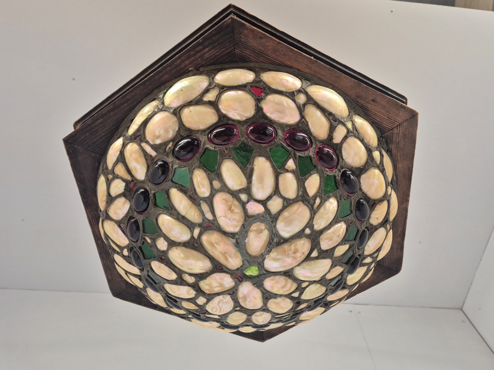 Style of Montelius | Abalone Shell Arts & Crafts Plafonnier | Continental c.1900 - Image 7