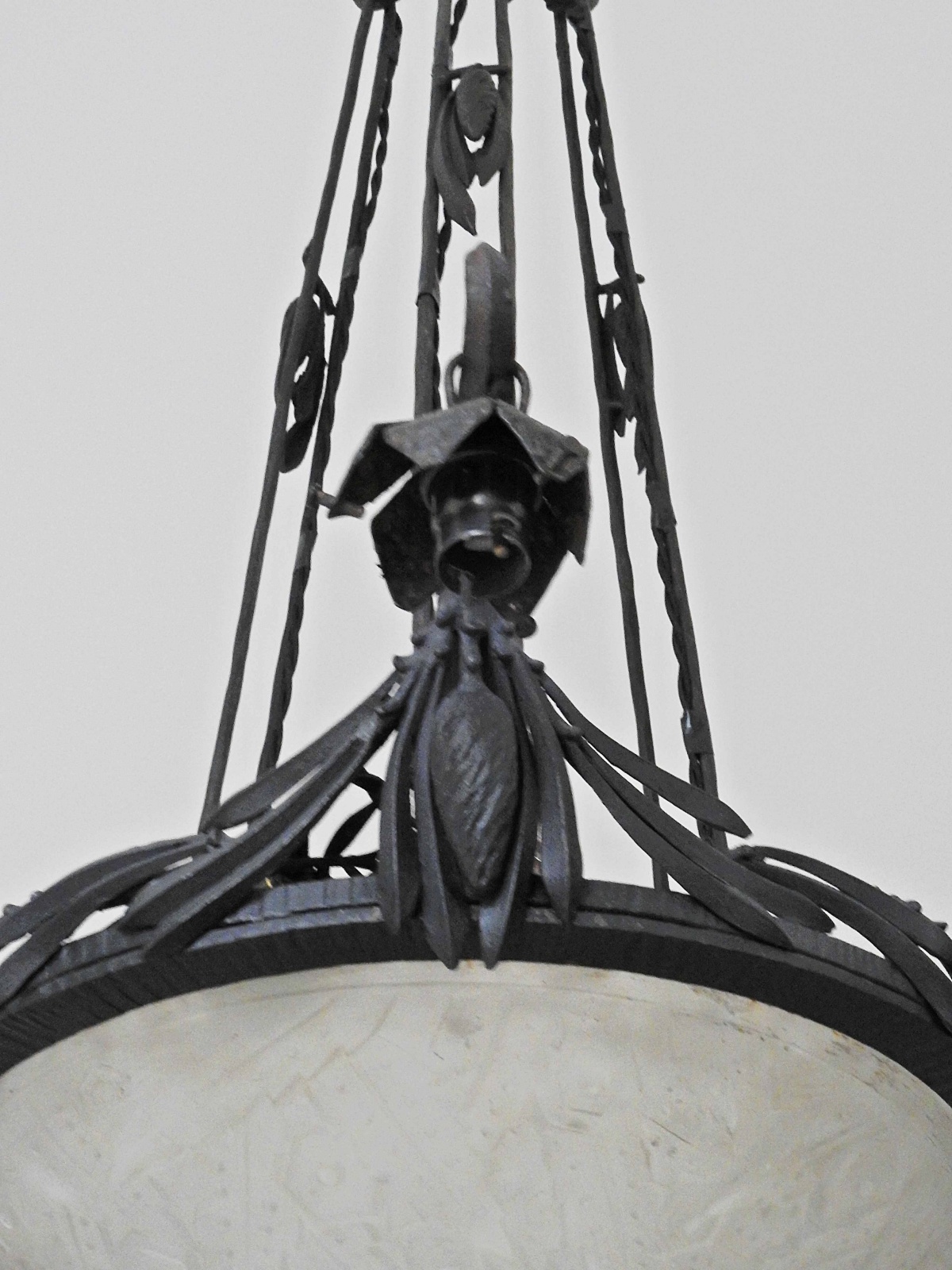 Muller Frères, Luneville | Art Deco Wrought-iron Chandelier | France c.1930 | SOLD - Image 5