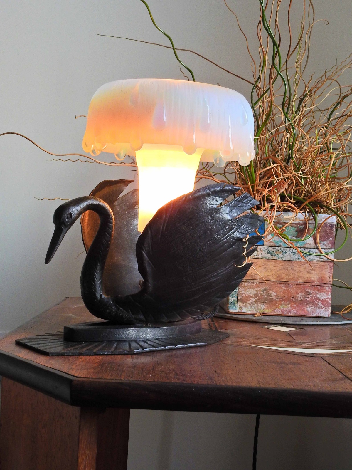 Ezan (Jean Gauthier) | Art Deco "Swan" Night-Light | France c.1930 | SOLD - Image 3