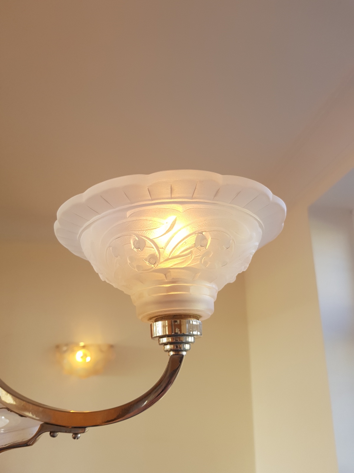 Pierre Maynadier, Paris | Opalescent Glass Art Deco Chandelier | France c.1930 | SOLD - Image 8