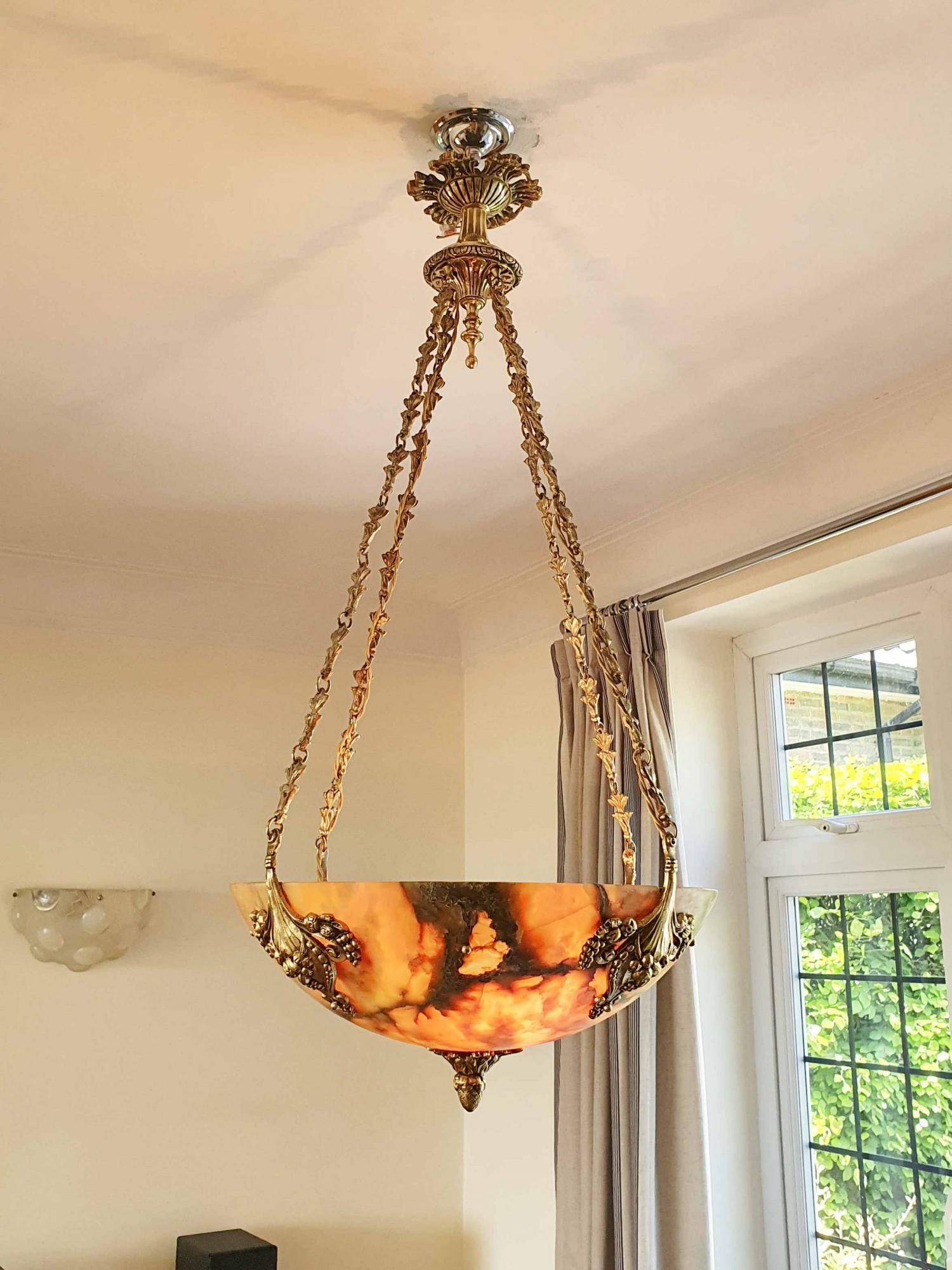 Fonderies de Bronze, Nanterre & Lyon | Decorative Neoclassical Alabaster Plafonnier | France c.1925 | SOLD - Image 3