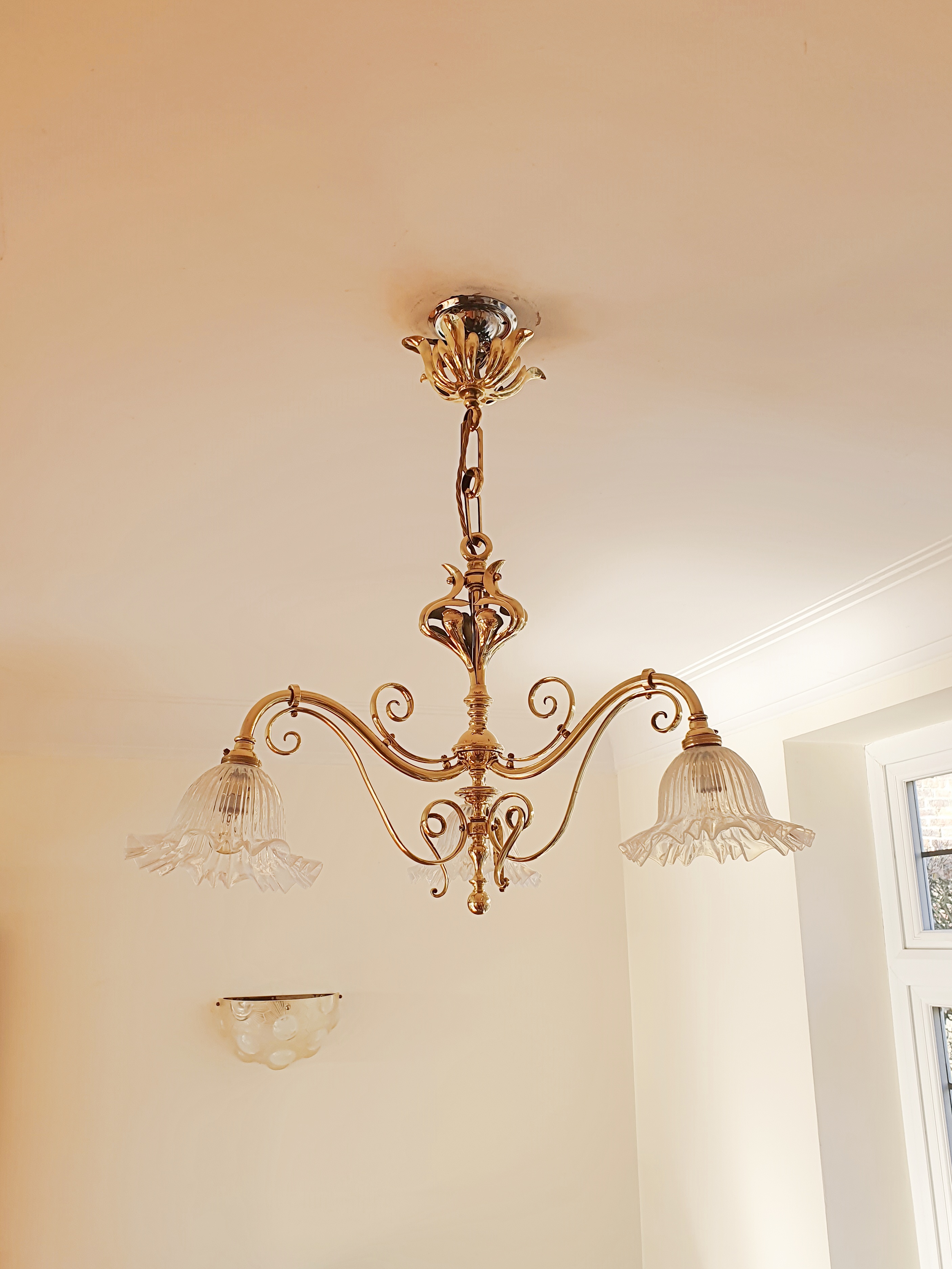 Best & Lloyd, Birmingham | Art Nouveau 3-Branch Ceiling Light | England c.1900 | SOLD - Image 2