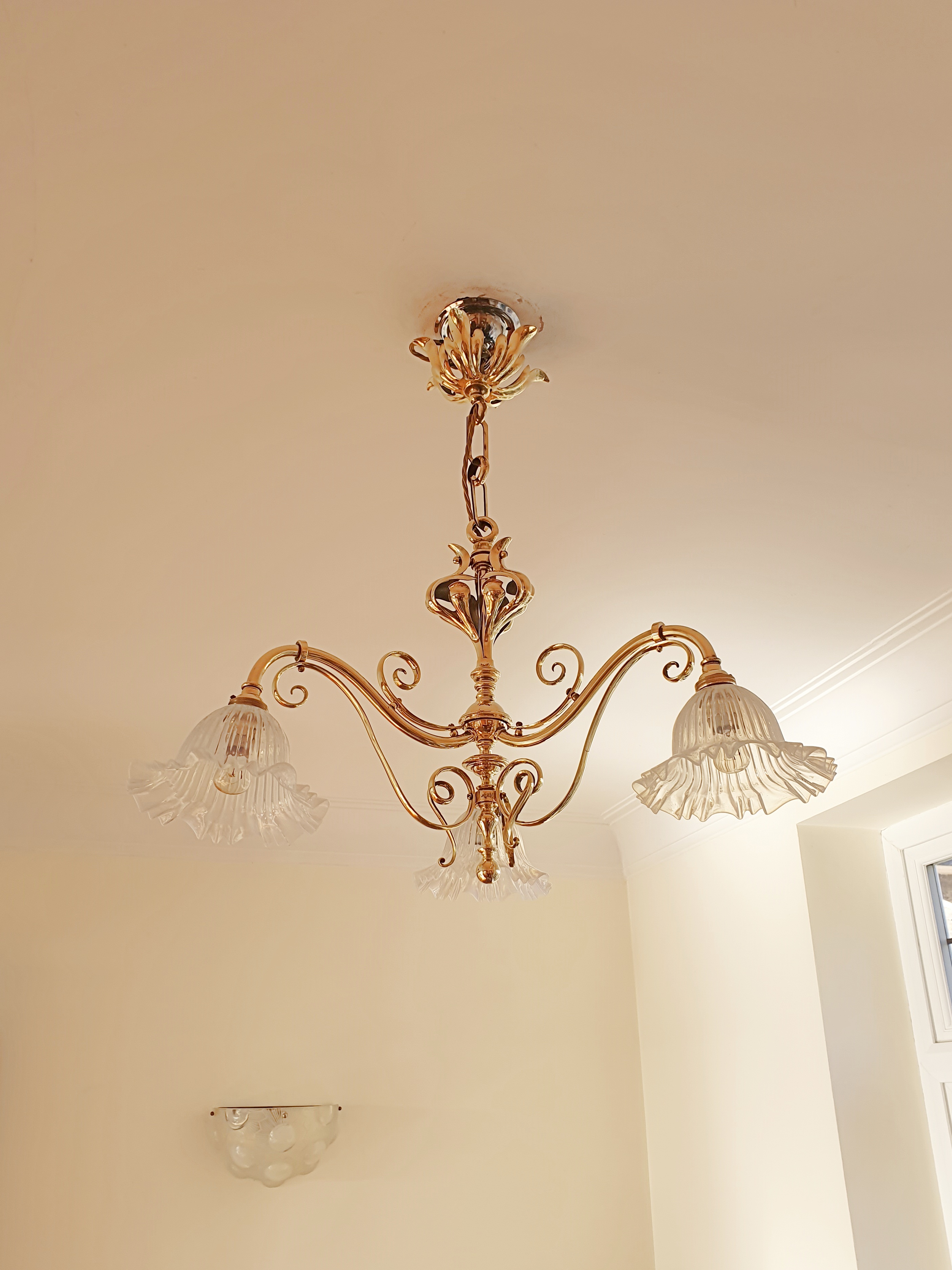 Best & Lloyd, Birmingham | Art Nouveau 3-Branch Ceiling Light | England c.1900 | SOLD - Image 4