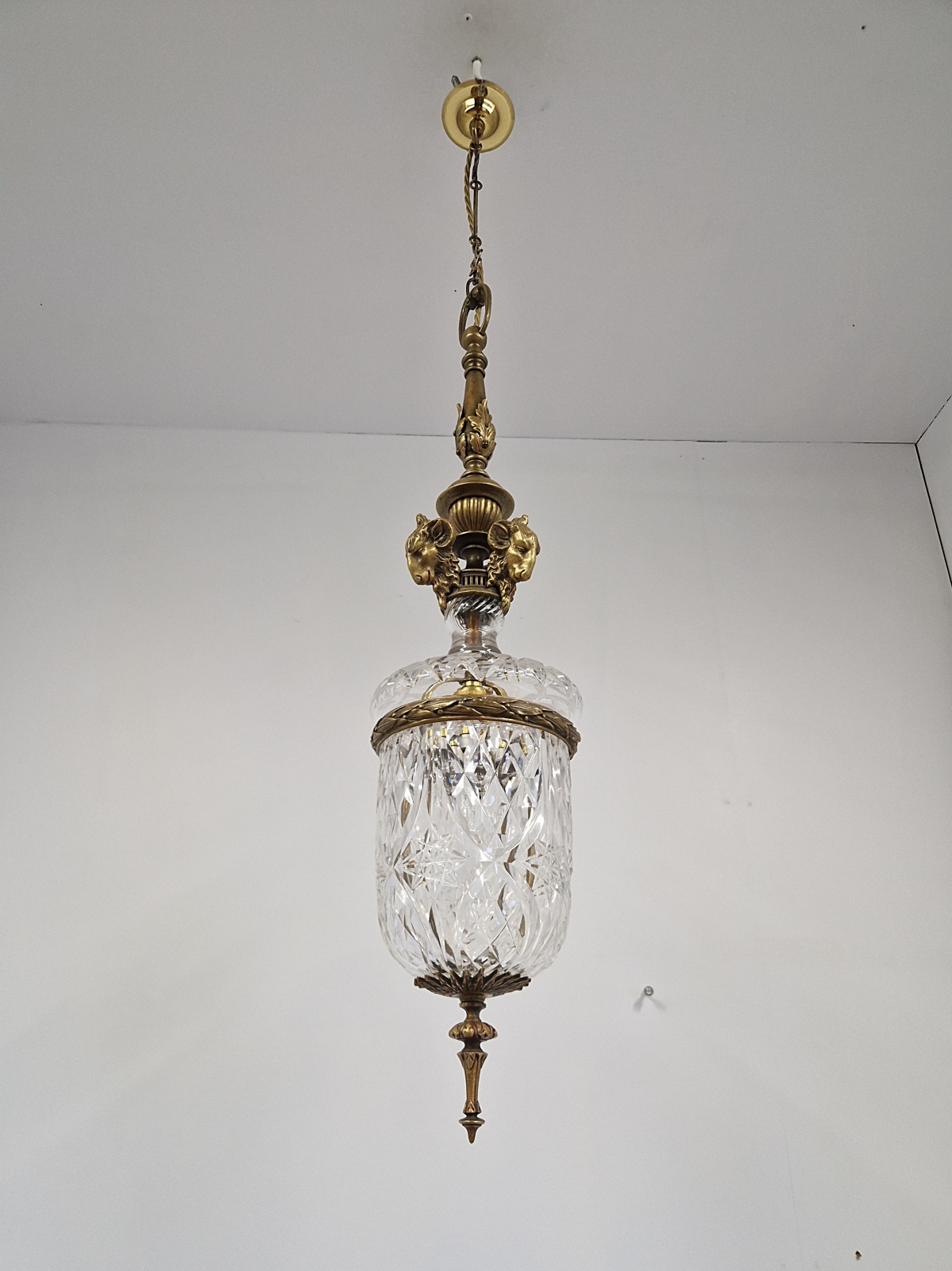 F & C Osler, Birmingham | Neo-Classical Cut-Glass Lantern | England c.1910 | SOLD - Image 7