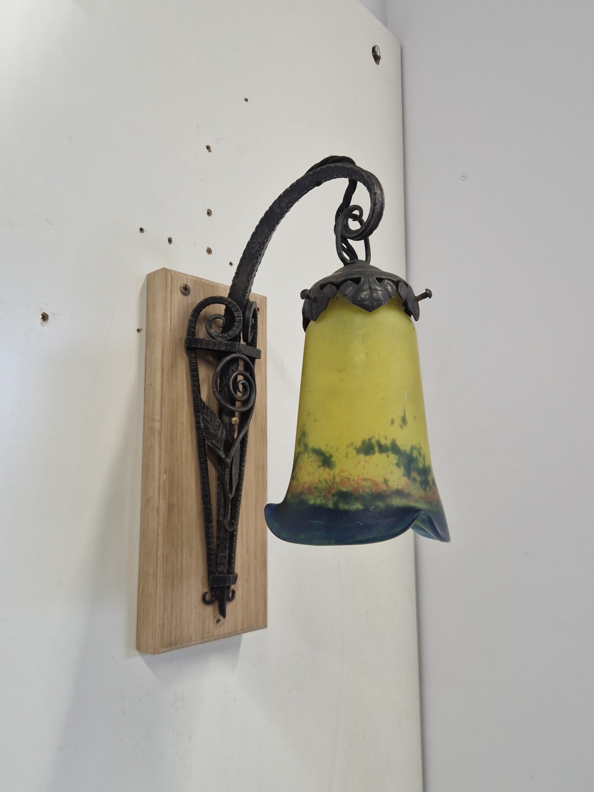 Noverdy (Nouvelle Verrerie de Dijon) | 2 Pate-de-verre Wall Lights | France c.1930 - Image 7