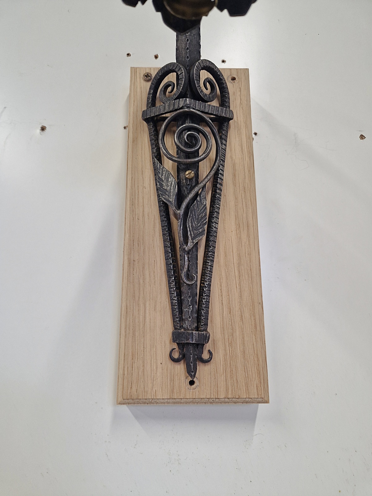 Noverdy (Nouvelle Verrerie de Dijon) | 2 Pate-de-verre Wall Lights | France c.1930 - Image 9