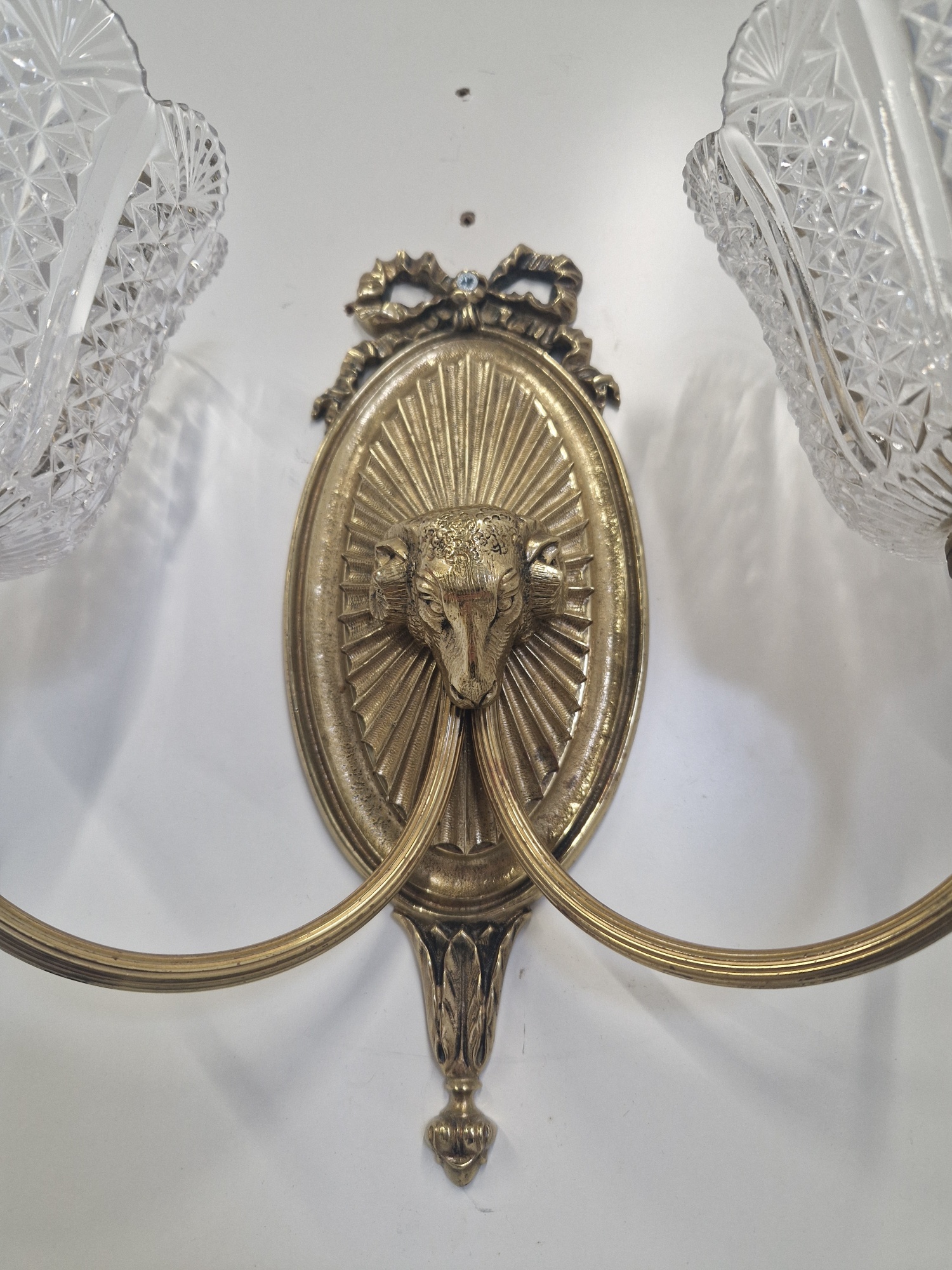 The General Electric Company (G.E.C) | Neoclassical Twin-Arm Wall Applique | England c.1925 - Image 8