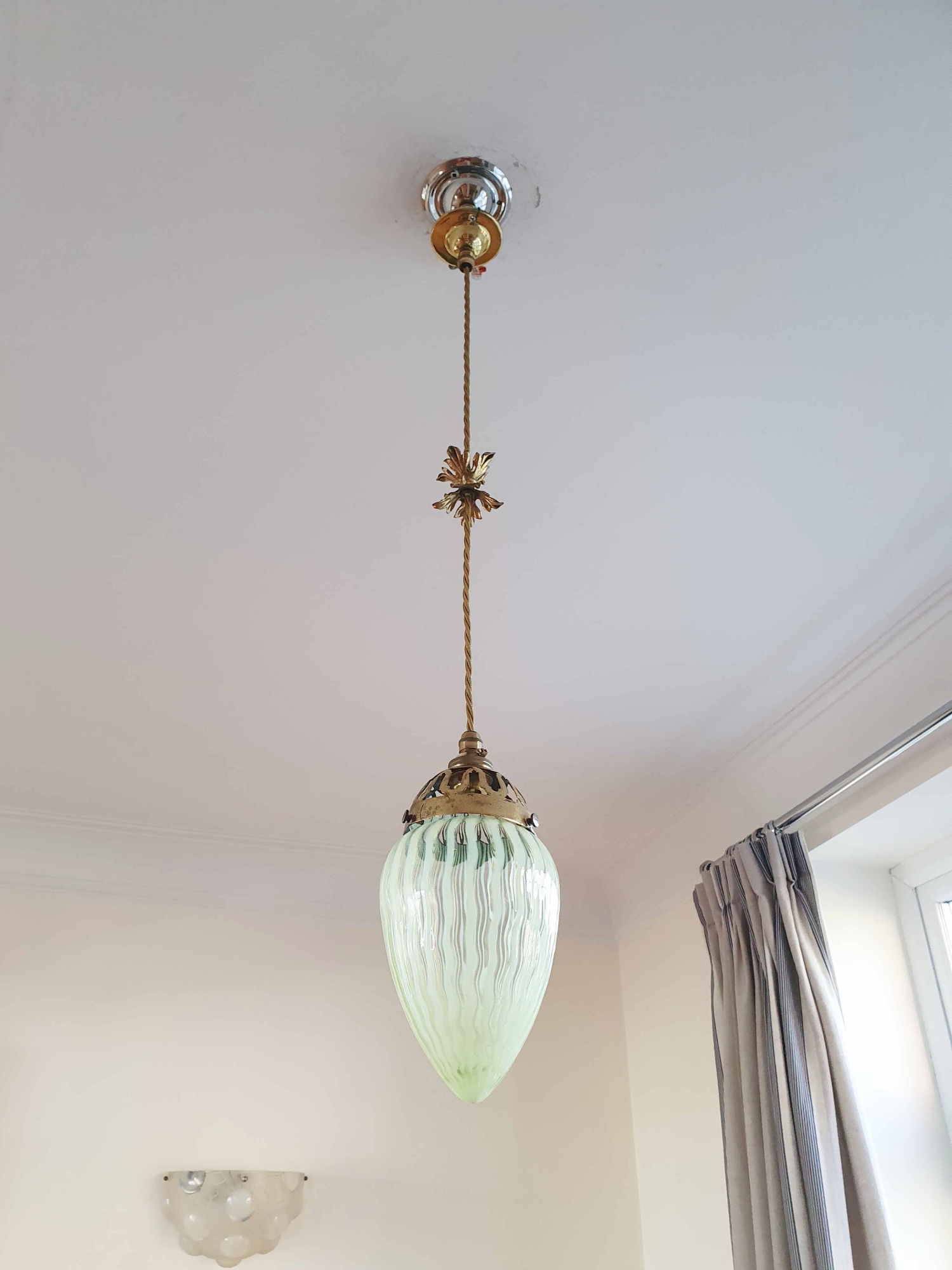 The General Electric Company (G.E.C) | Vaseline-glass Pendant Light | England c.1905 | SOLD - Image 4