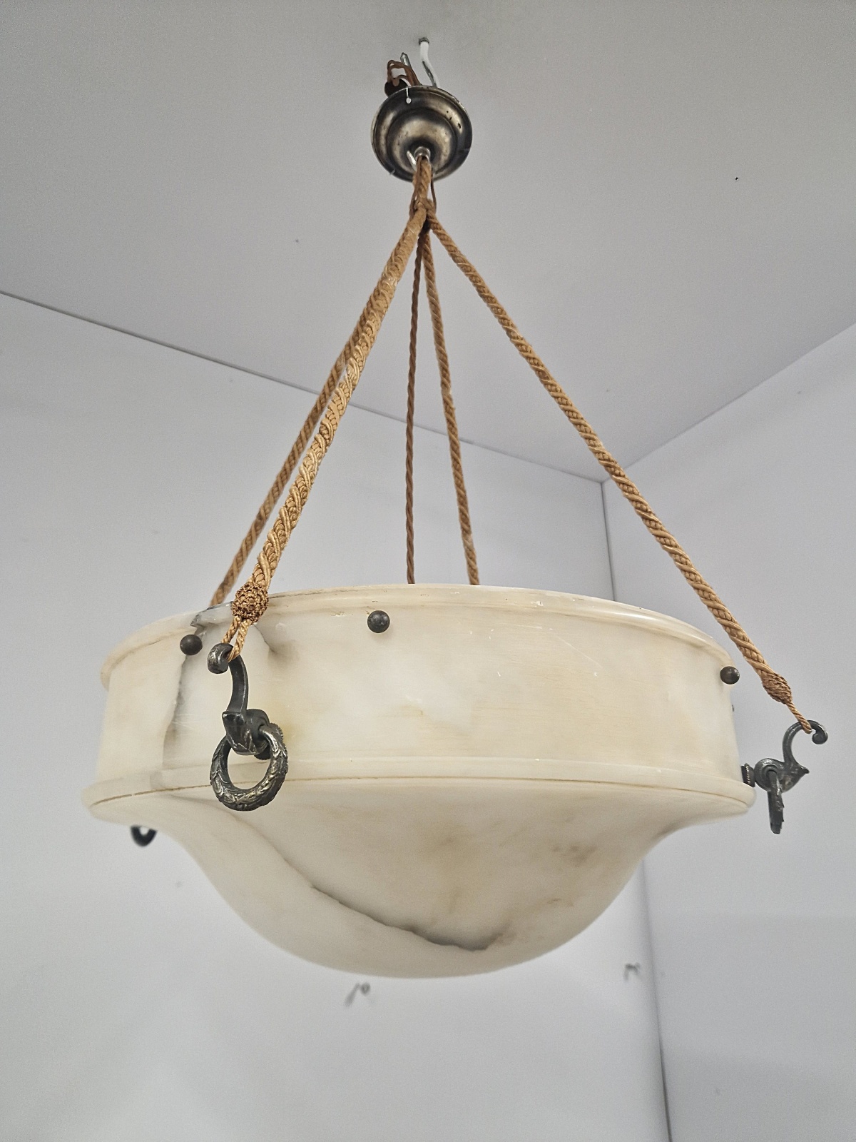 Unsigned | Cream Alabaster Plafonnier | France c.1920 | SOLD - Image 7