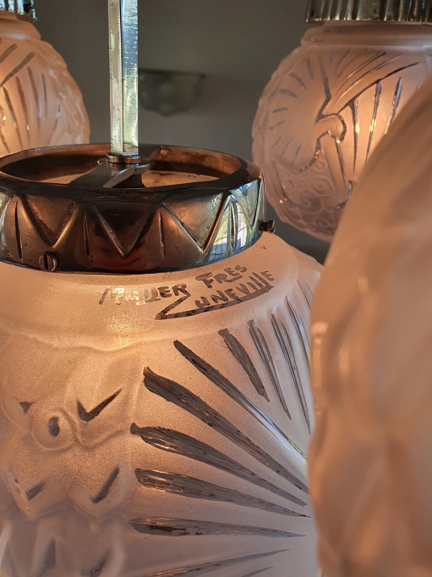 Pierre Maynadier & Muller Frères | "Le Paon" Chandelier | France c.1925 | SOLD - Image 10