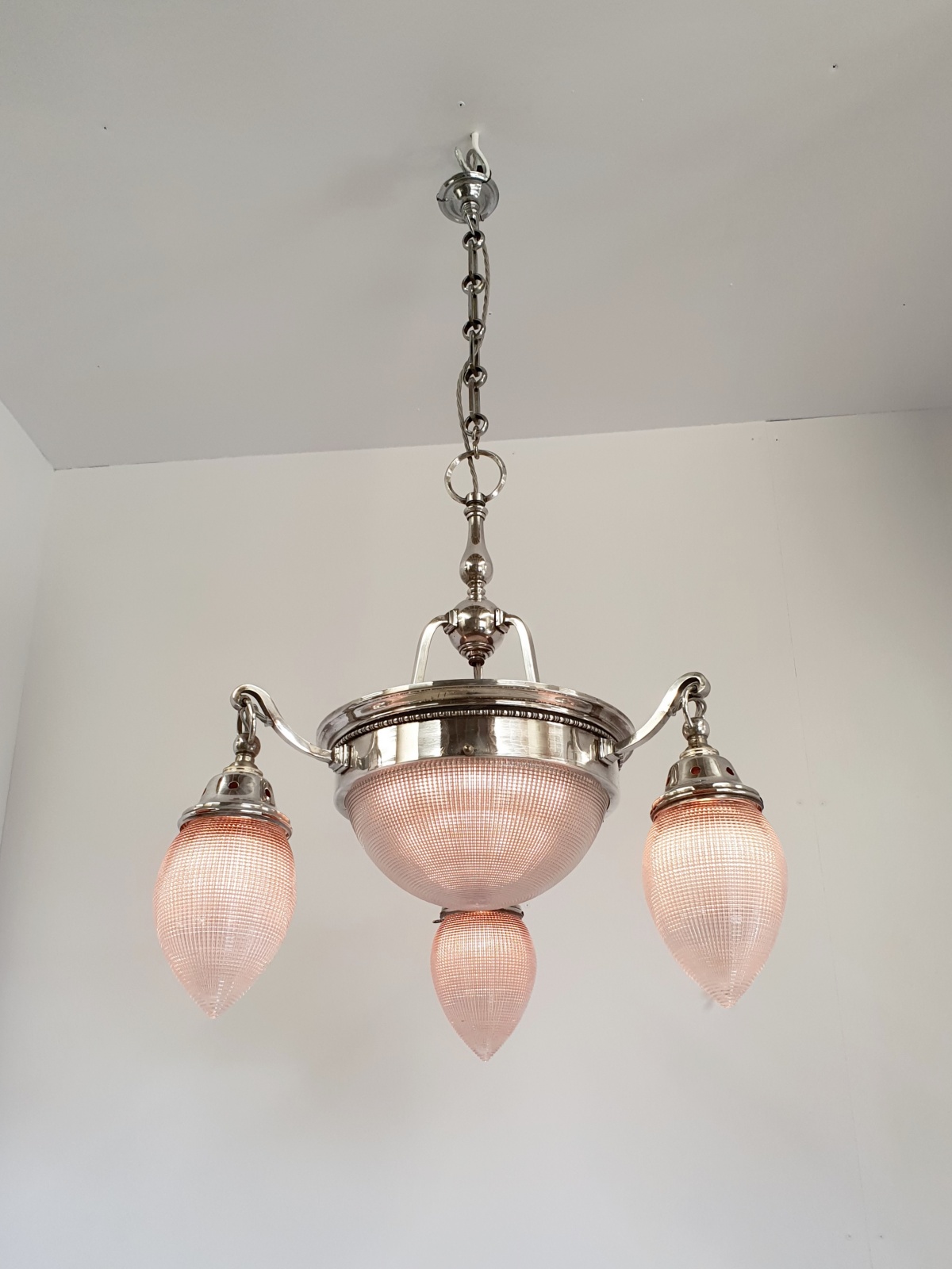 The Holophane Company | Edwardian 3-Branch Ceiling Fitting | England c.1900-10 - Image 4