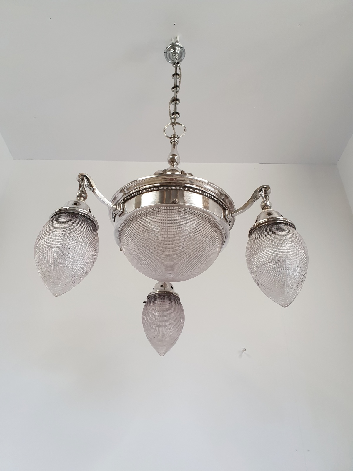 The Holophane Company | Edwardian 3-Branch Ceiling Fitting | England c.1900-10 - Image 7