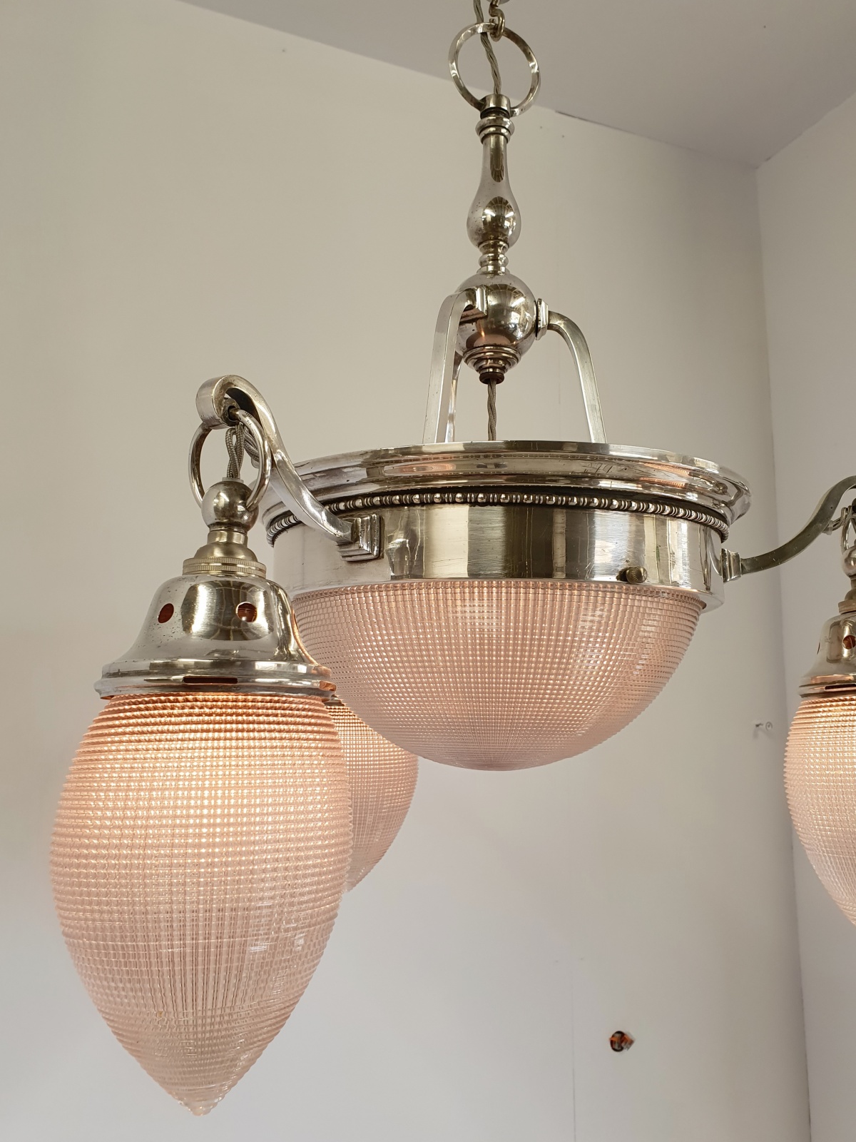 The Holophane Company | Edwardian 3-Branch Ceiling Fitting | England c.1900-10 - Image 9