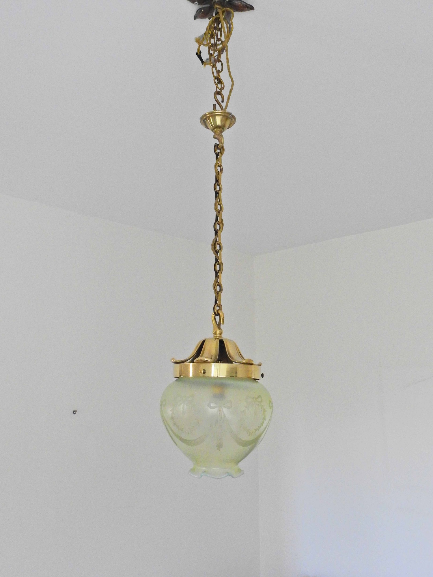 Attributed John Walsh Walsh | Large Vaseline Glass Lantern | England c.1905 - Image 2