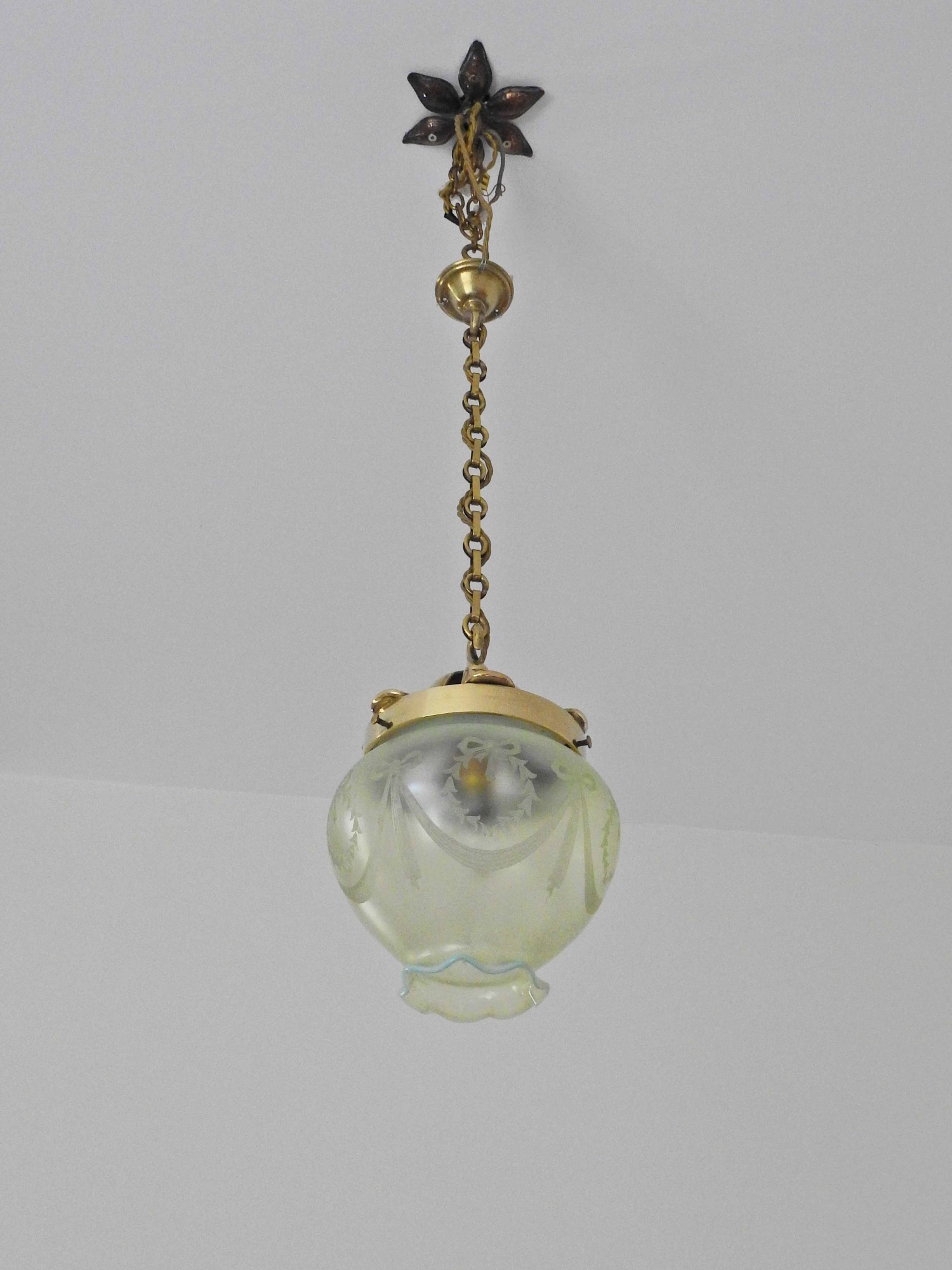 Attributed John Walsh Walsh | Large Vaseline Glass Lantern | England c.1905 - Image 4