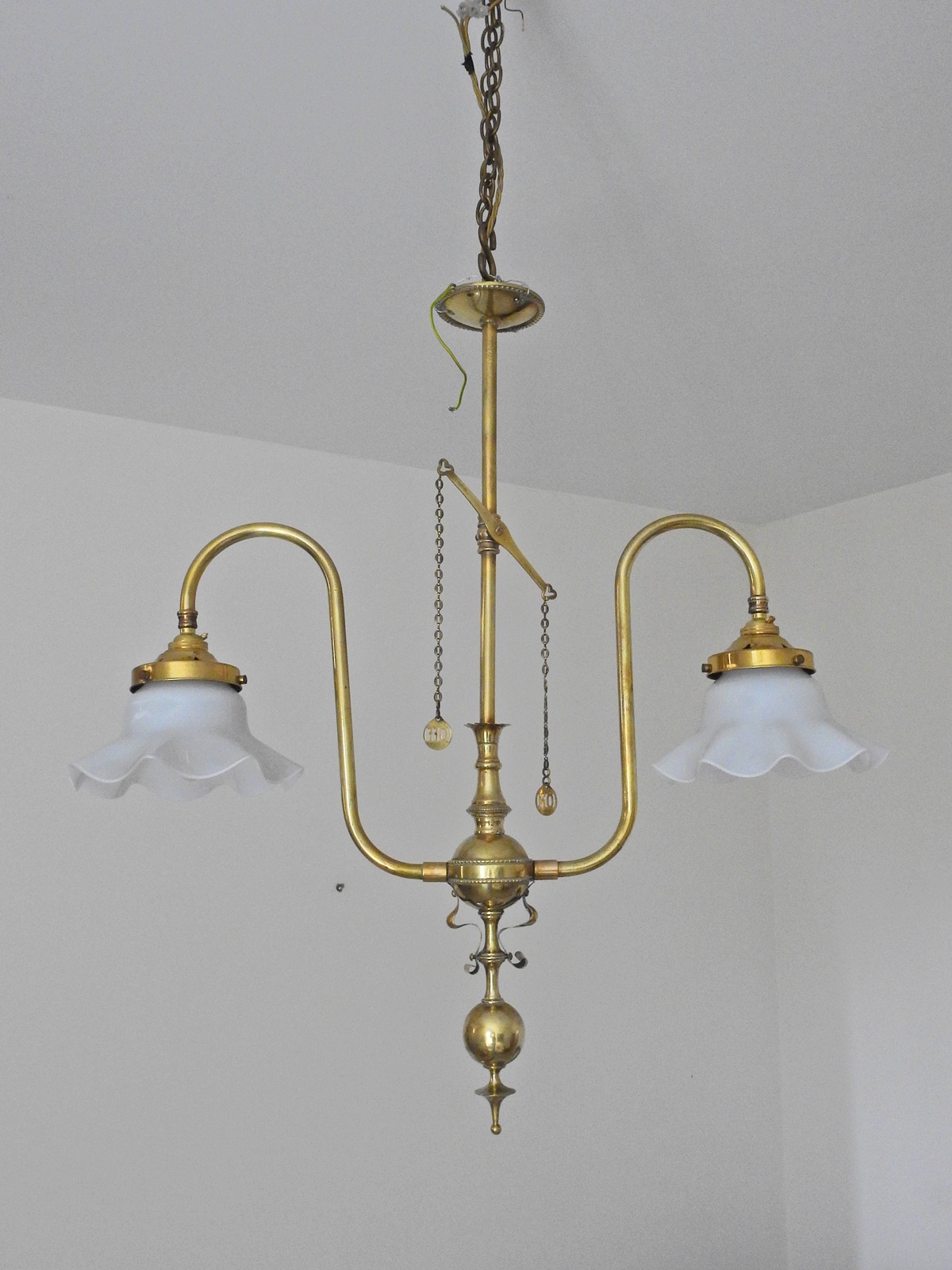 Unsigned | Brass Two-Branch Gasolier | England c.1895 | SOLD - Image 2