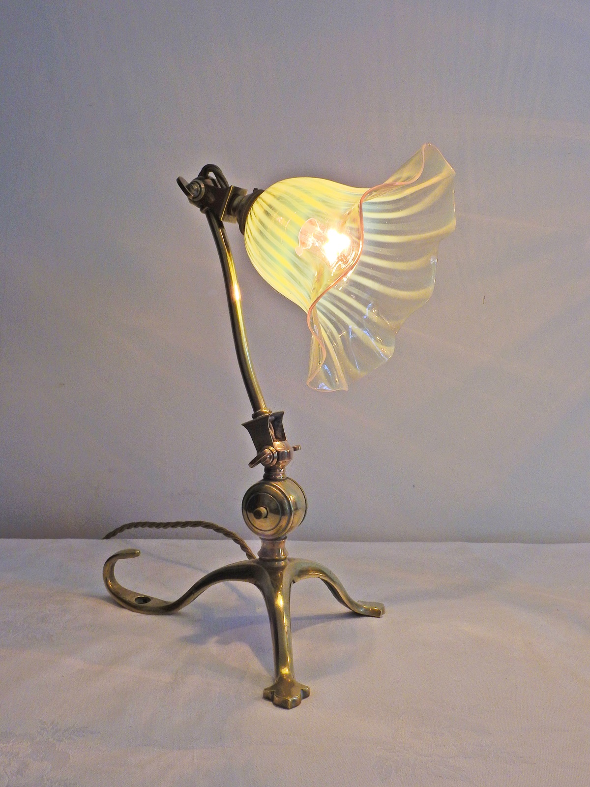 W.A.S Benson, London | 2 Arts & Crafts Desk Lamps | England c.1900 | SOLD - Image 3