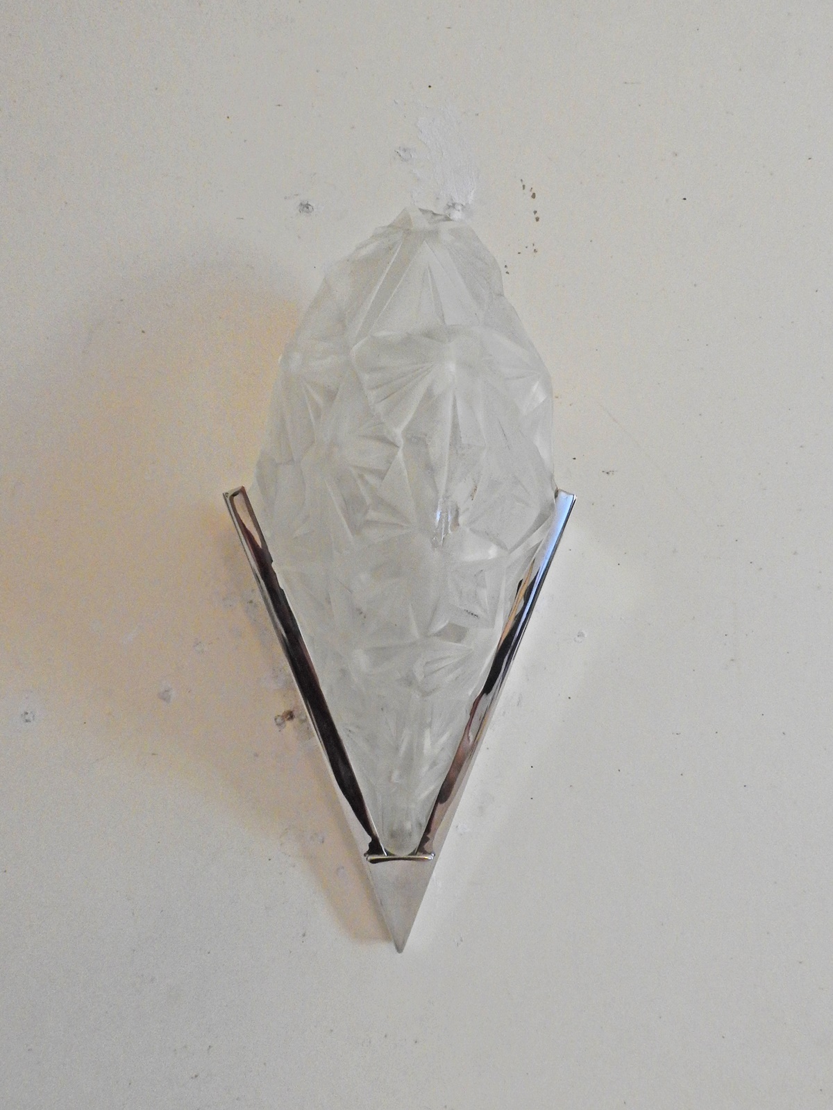 Verrerie D'art Degué | 4 Frosted Glass Wall Lights | France c.1930 | SOLD - Image 2