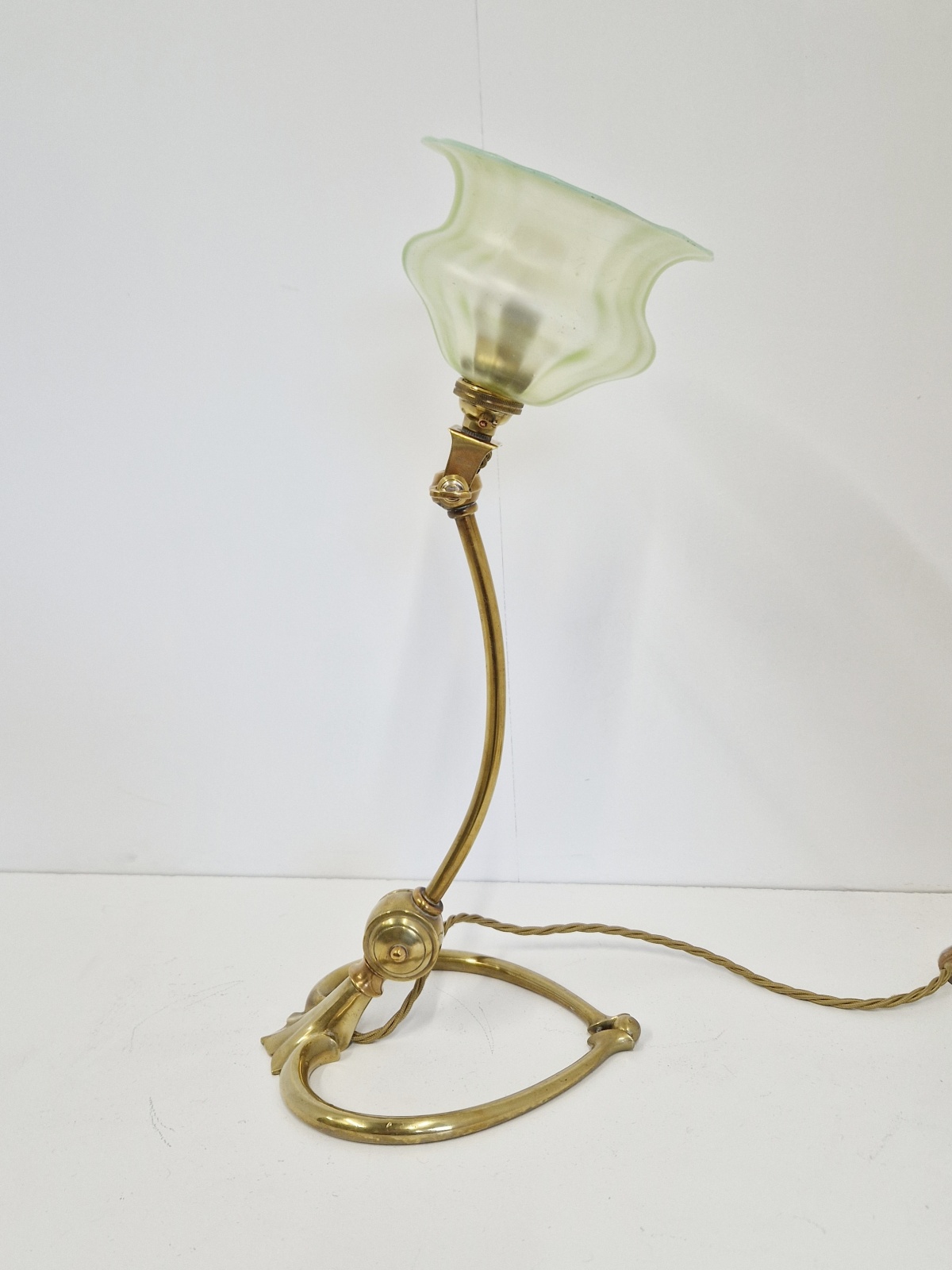 W.A.S Benson, London | Brass Arts & Crafts Desk lamp | England C.1900 | SOLD - Image 7