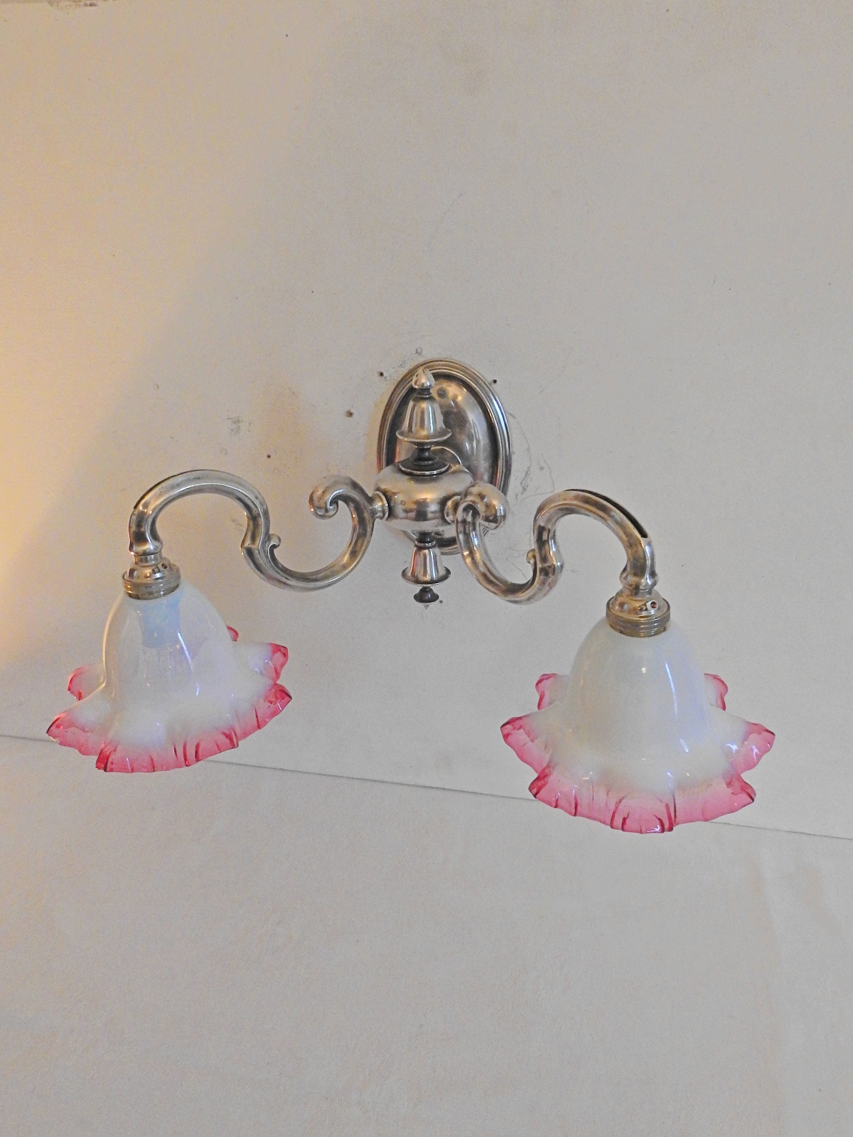 Unsigned | 2 Silver-plated Twin-arm Wall Appliques | English c.1905 | SOLD - Image 3