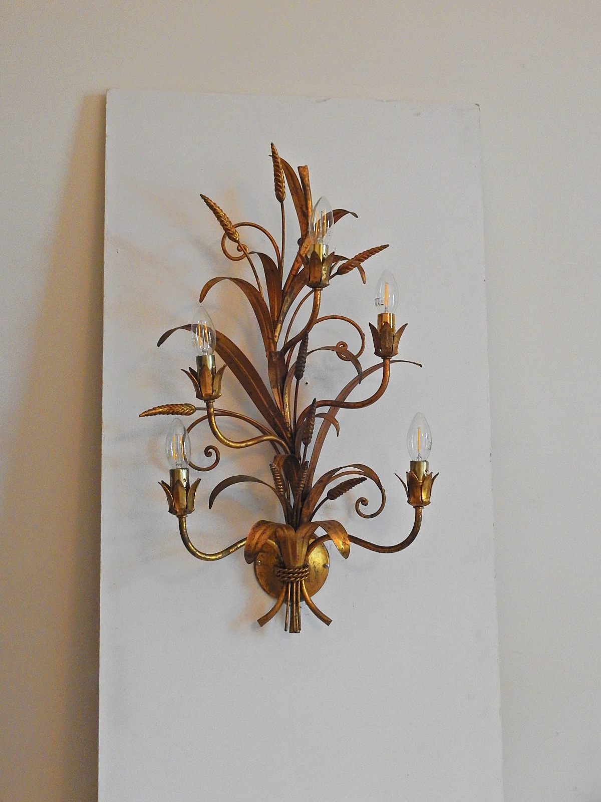 Unsigned | 2 Impressive Gilt-metal Foliate Wall Lights | Italian c.1950 | SOLD - Image 3