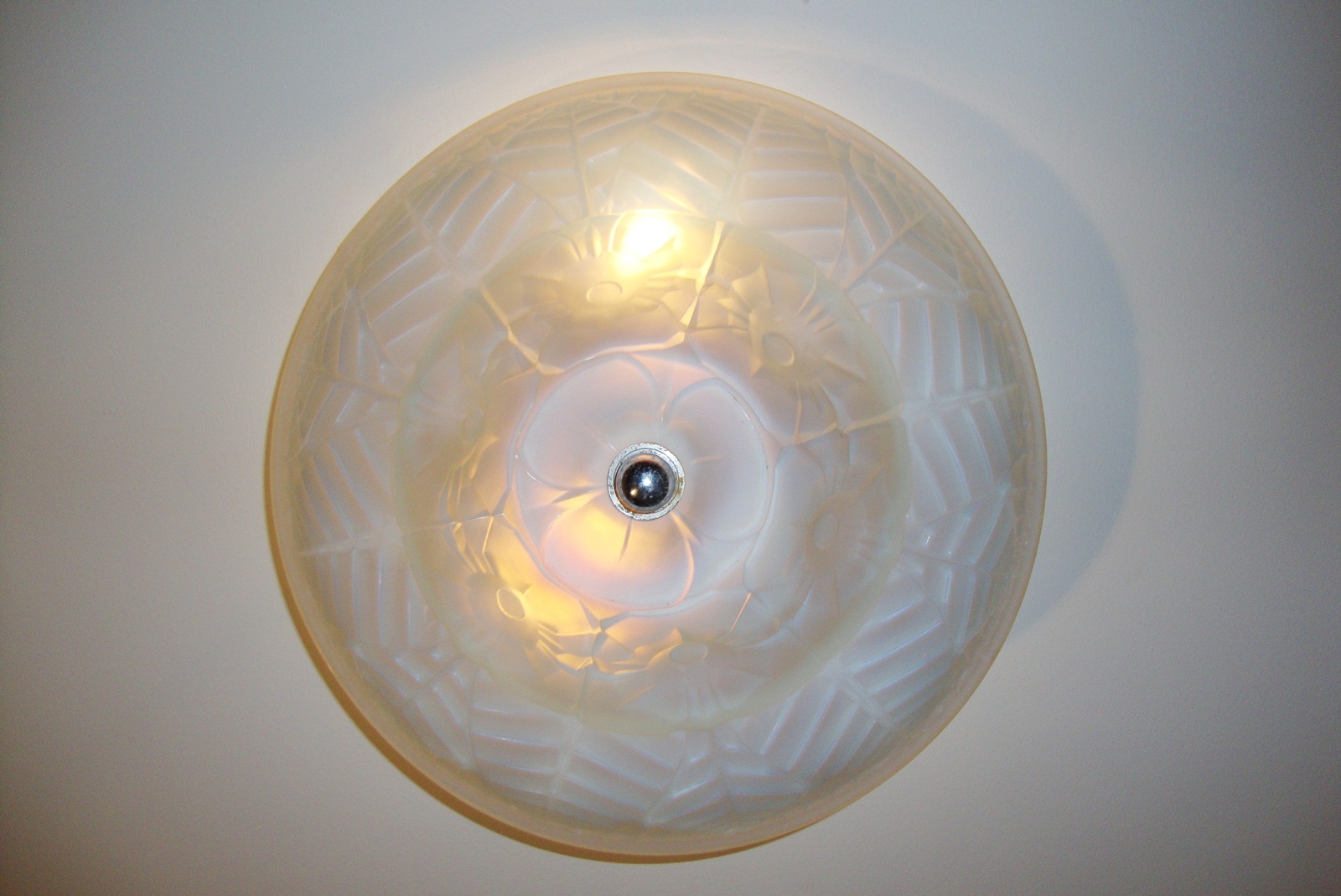 Charles Ranc, Paris | Oplaescent Art Deco Plafonnier | SOLD - Image 3