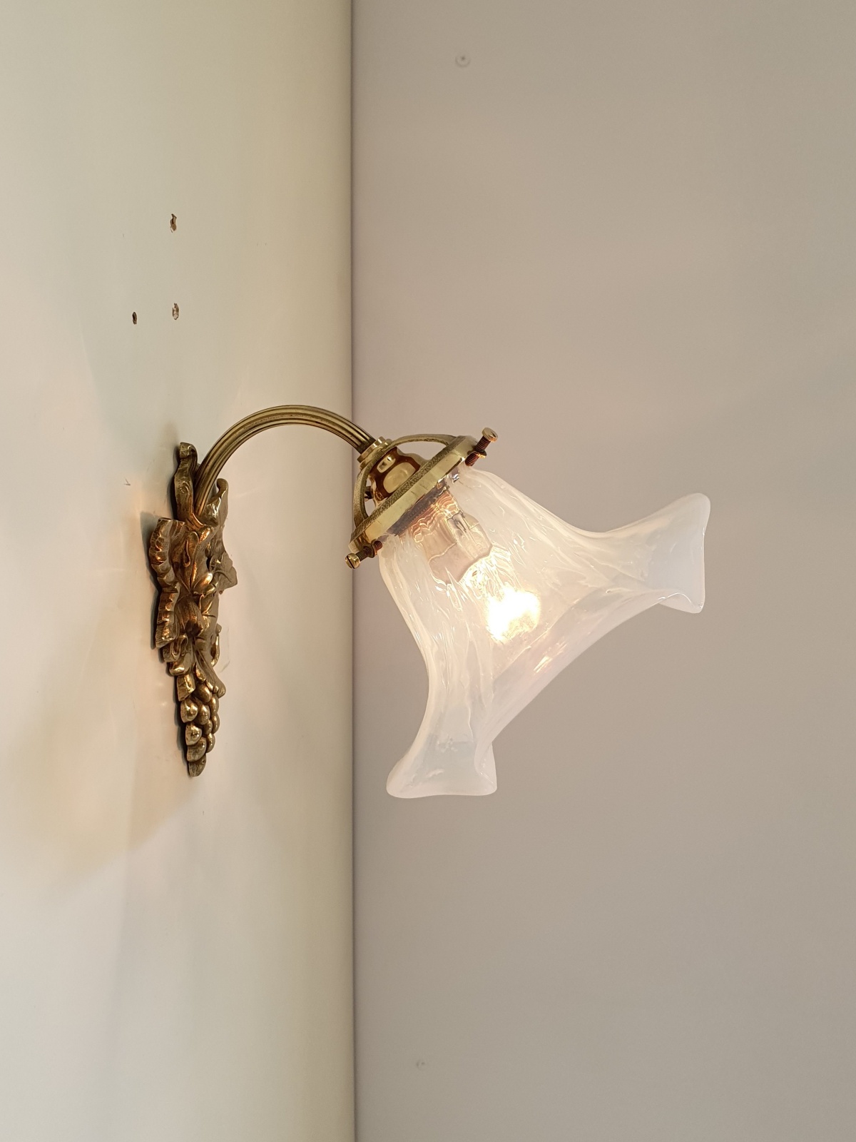 Unsigned | Neo-Classical Wall Light | French C.1920 | SOLD - Image 4