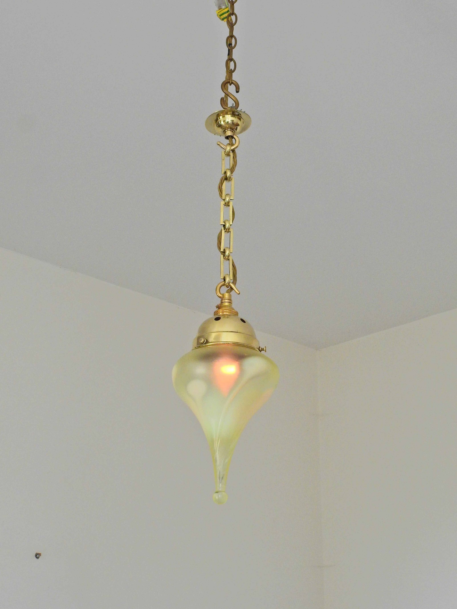 John Walsh Walsh | Vaseline-glass Pendant Lampshade | England c.1900 | SOLD - Image 2