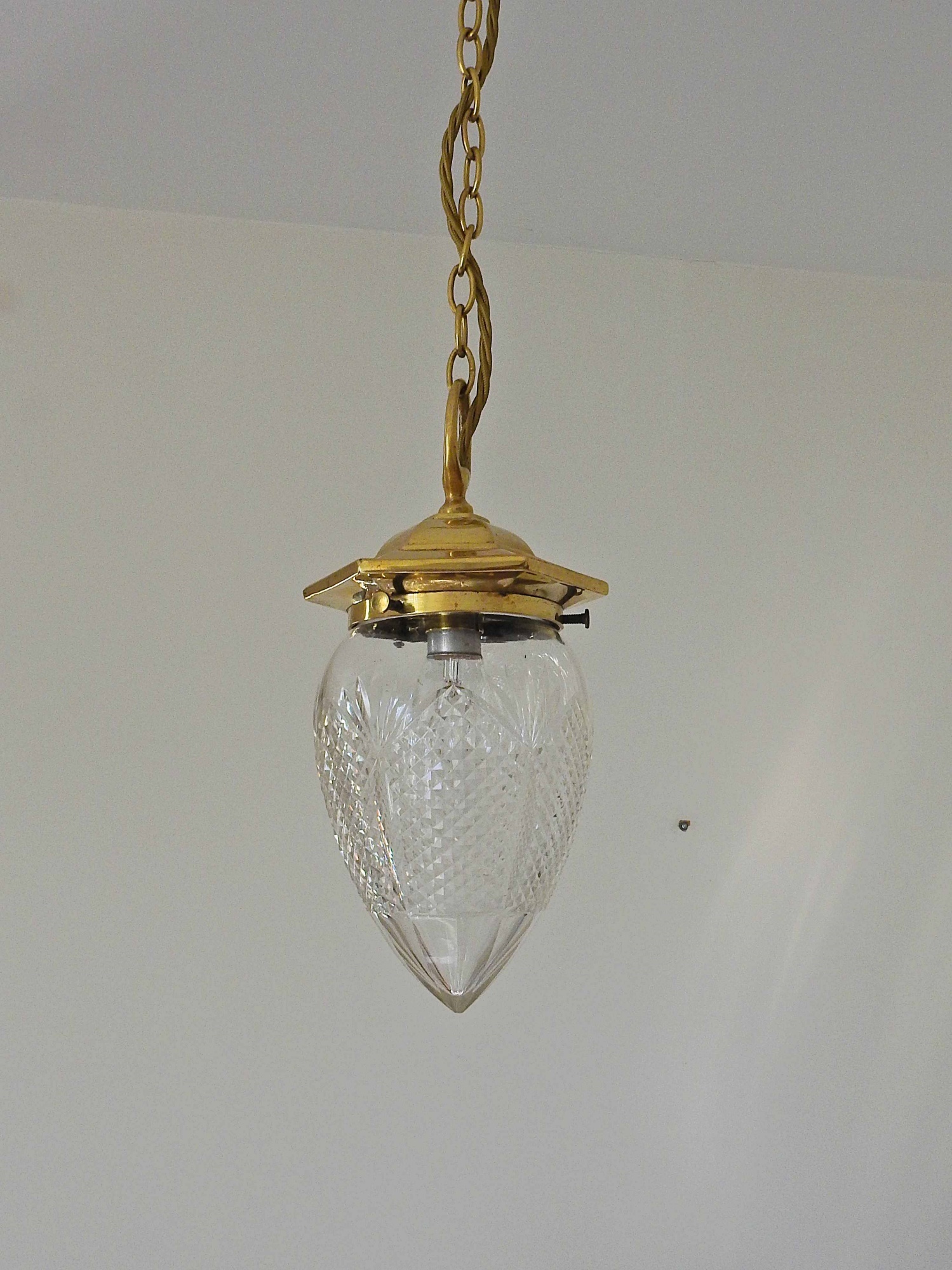 Unsigned | Cut-glass "Pineapple" Pendant | England Early c.20th | SOLD - Image 4