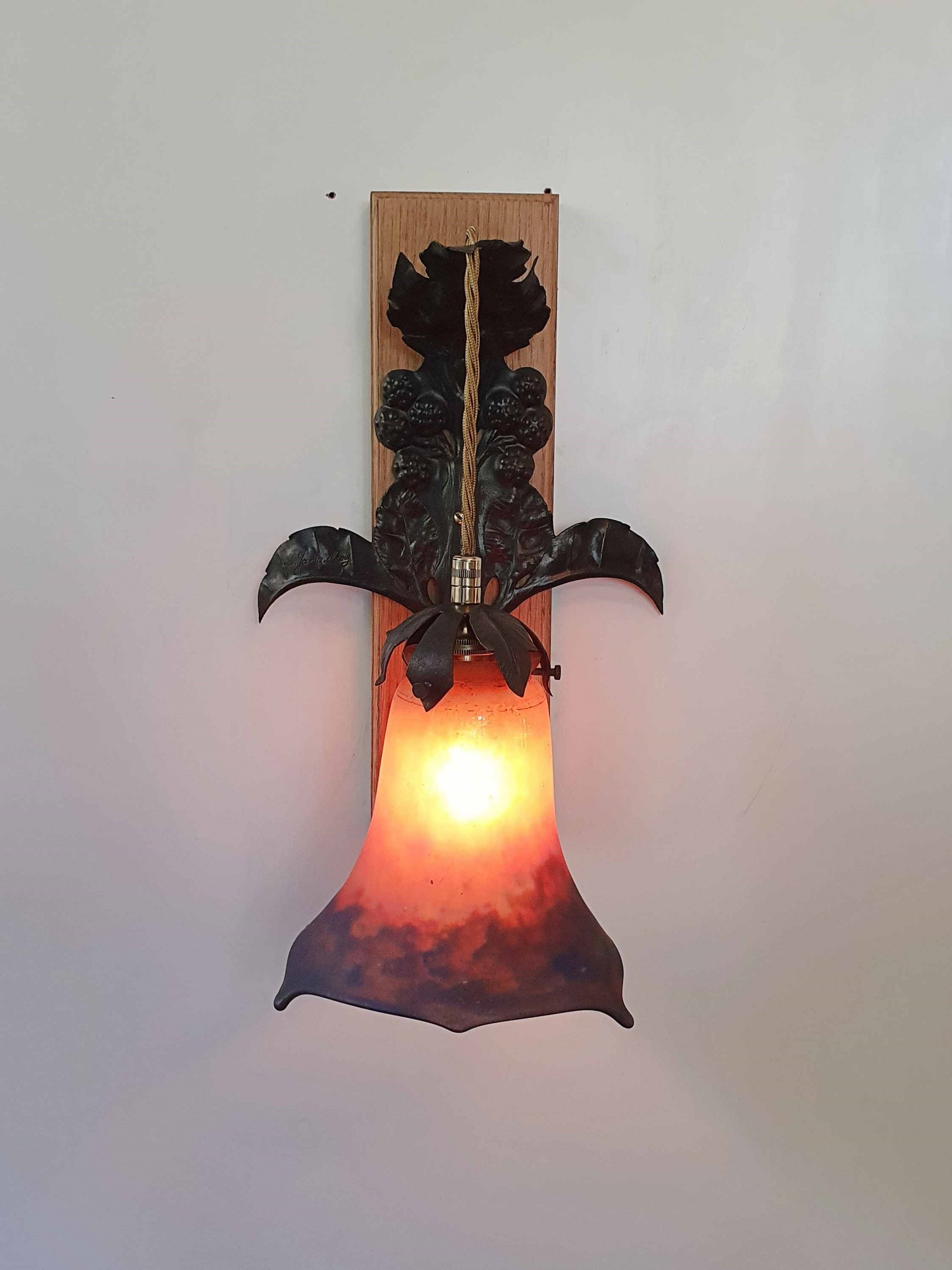 Louis Janin & Muller Frères | 3 Wrought-iron & Pate-de-verre Wall Lights | France c.1925 | SOLD - Image 3