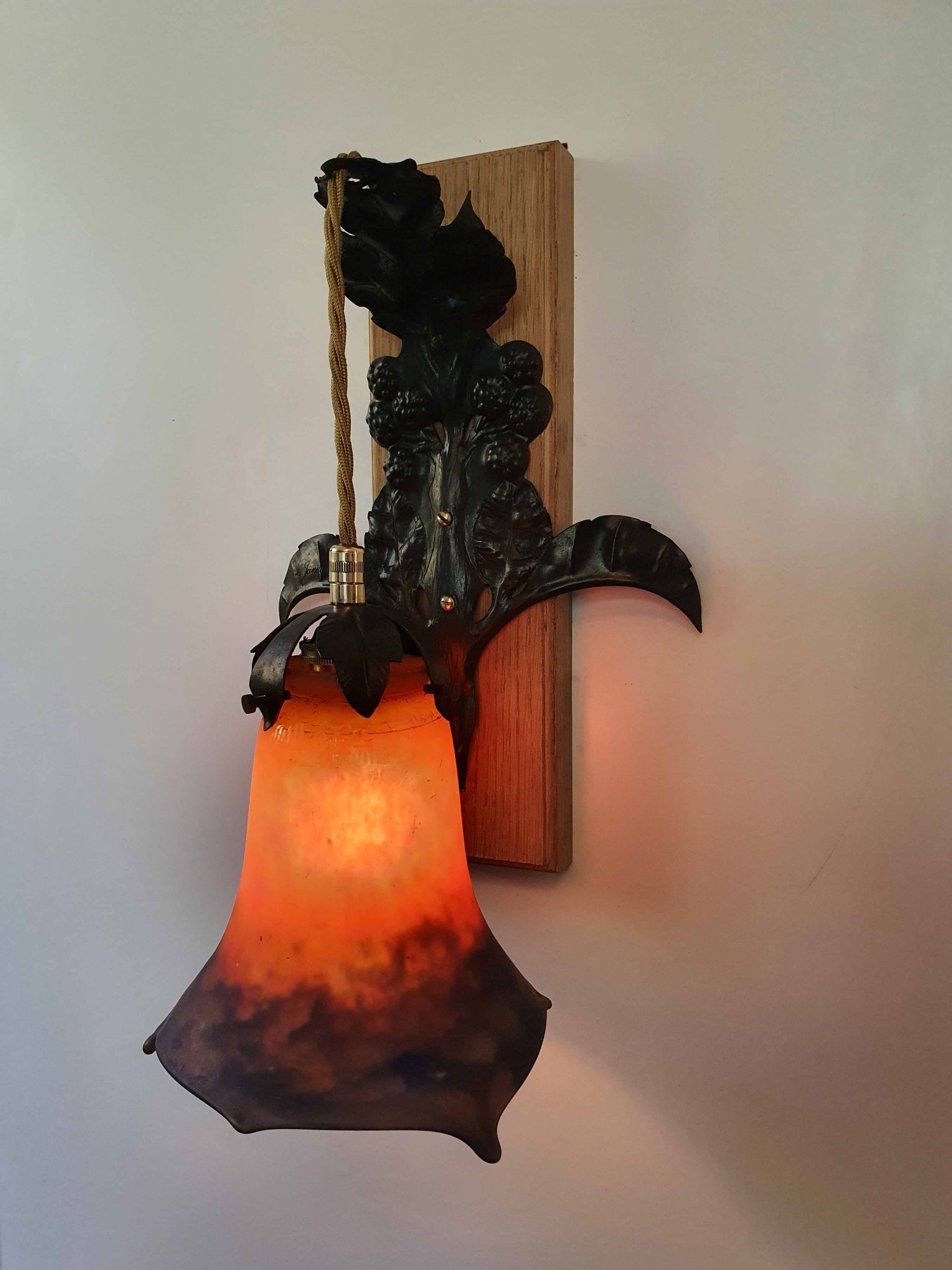 Louis Janin & Muller Frères | 3 Wrought-iron & Pate-de-verre Wall Lights | France c.1925 | SOLD - Image 8