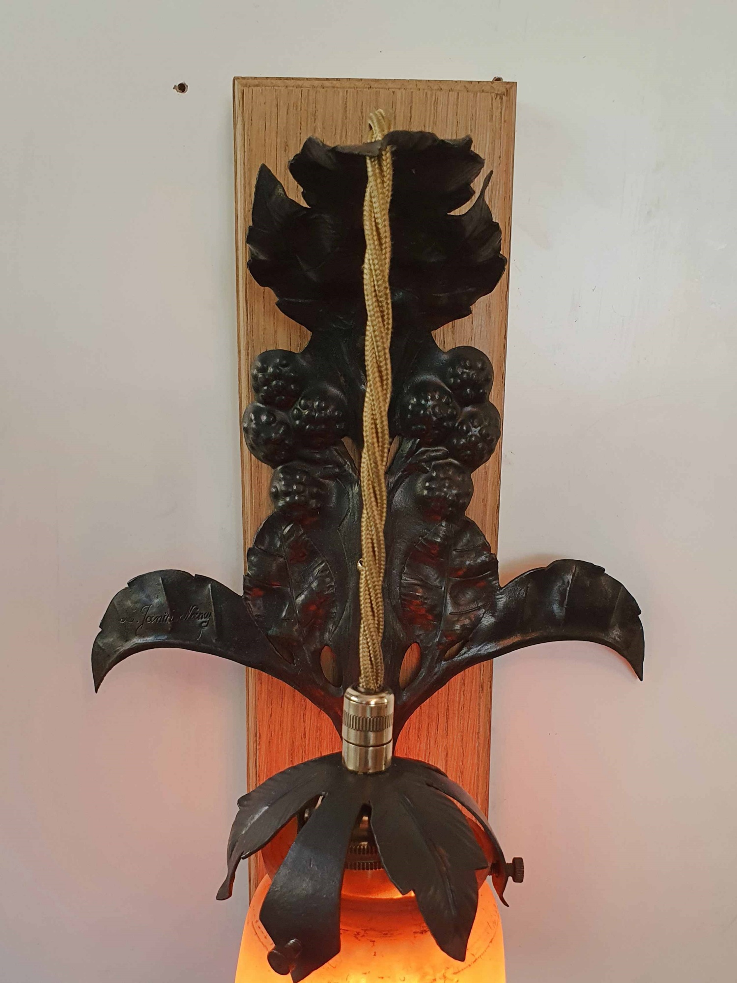 Louis Janin & Muller Frères | 3 Wrought-iron & Pate-de-verre Wall Lights | France c.1925 | SOLD - Image 10