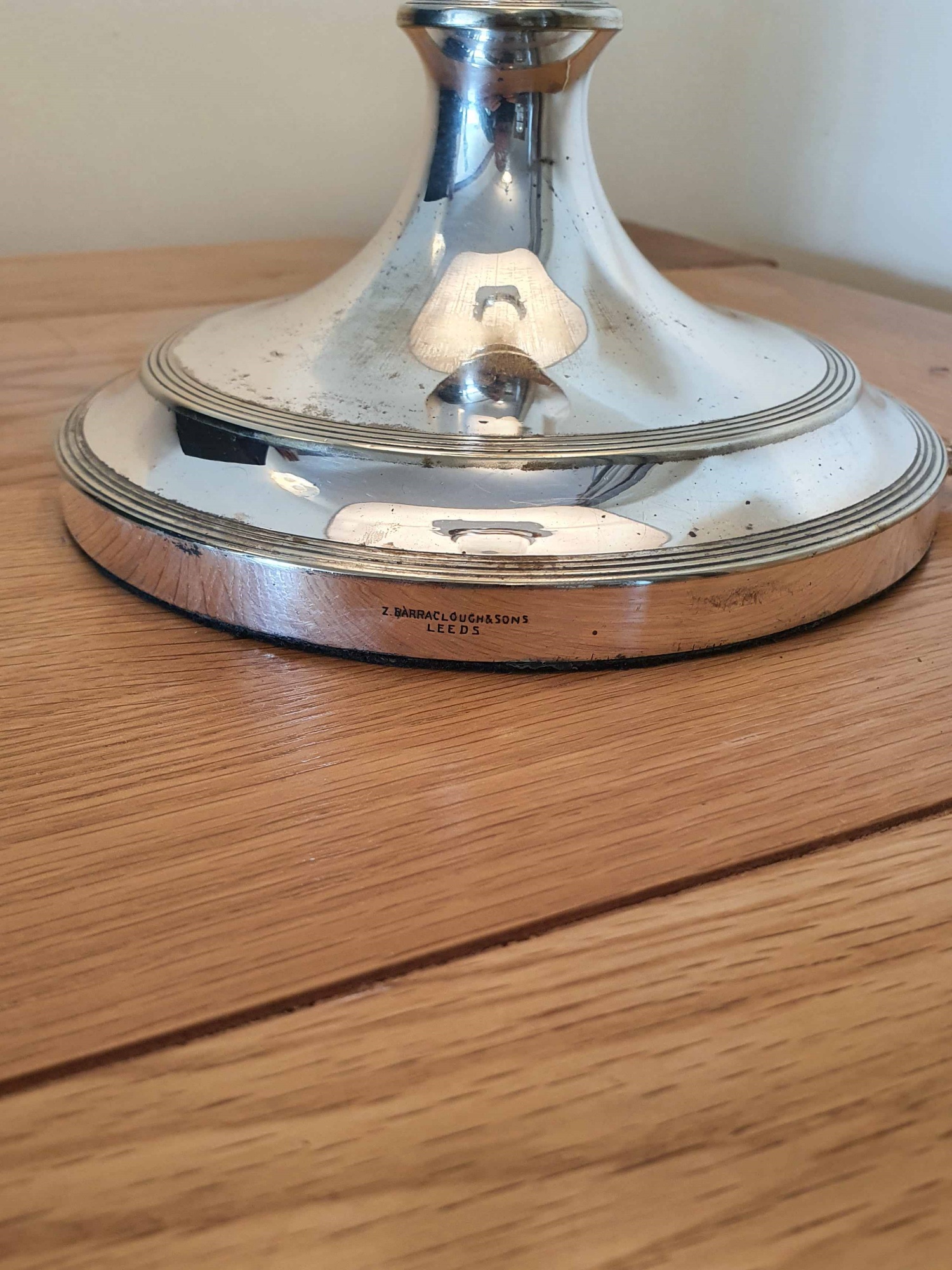 Z.Barraclough & Sons, Leeds | Silver-plated Edwardian Table Standard | England c.1905 | SOLD - Image 4