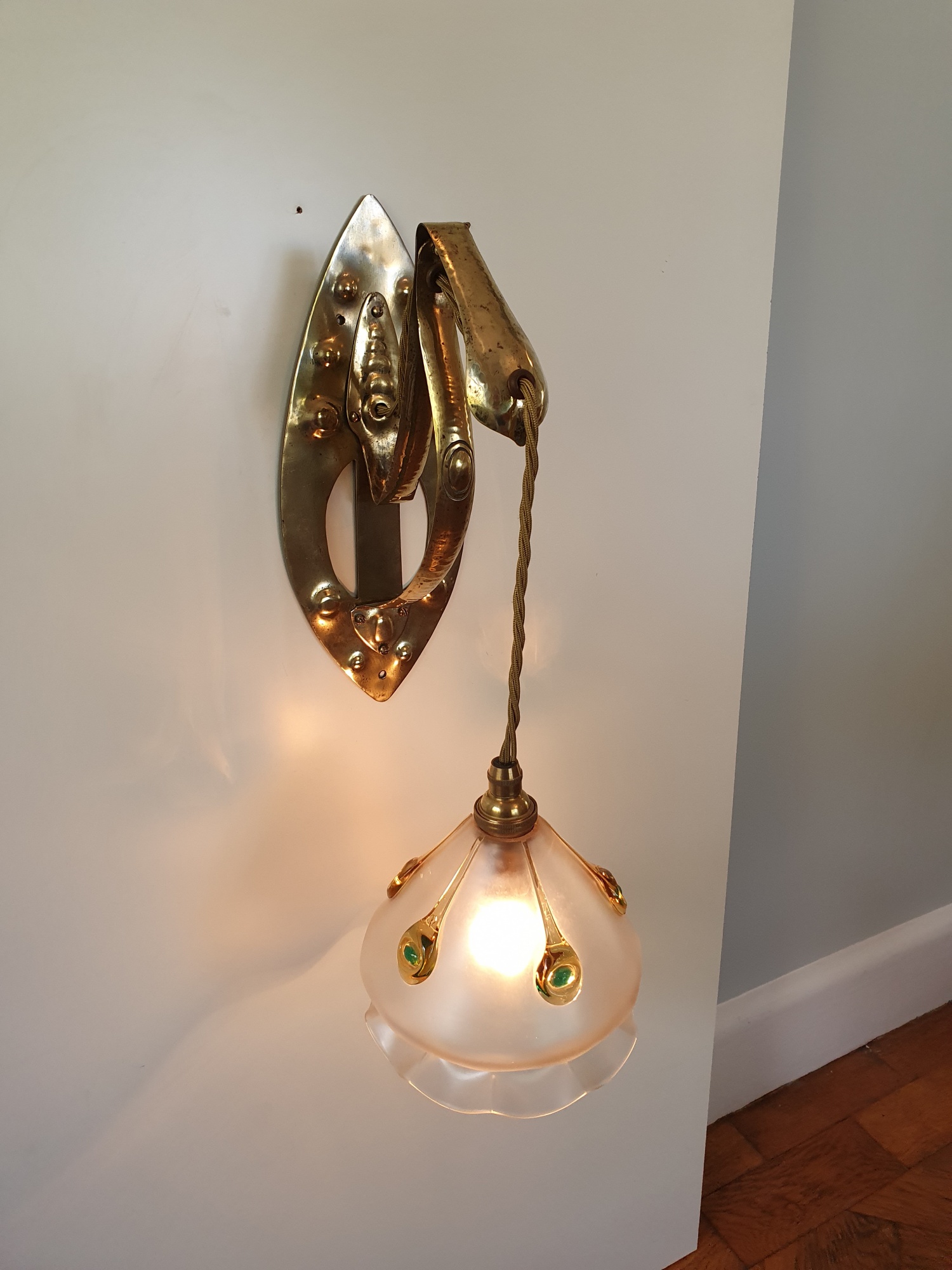 Stuart & Sons, Birmingham | Arts & Crafts Wall Light | England c.1900 | SOLD - Image 4