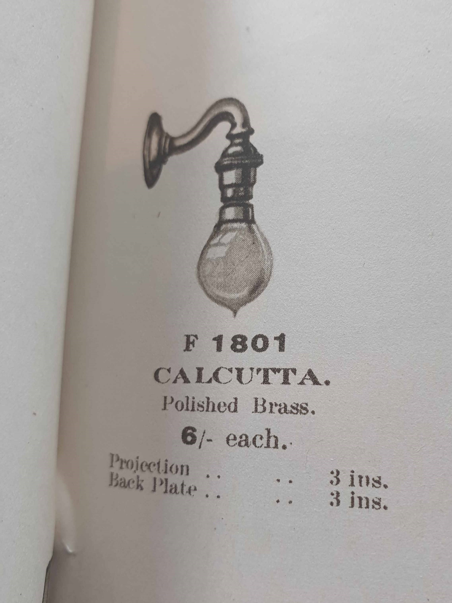 The General Electric Company (G.E.C) | 3 Small Cast brass Wall Lights | English c.1925 | SOLD - Image 8