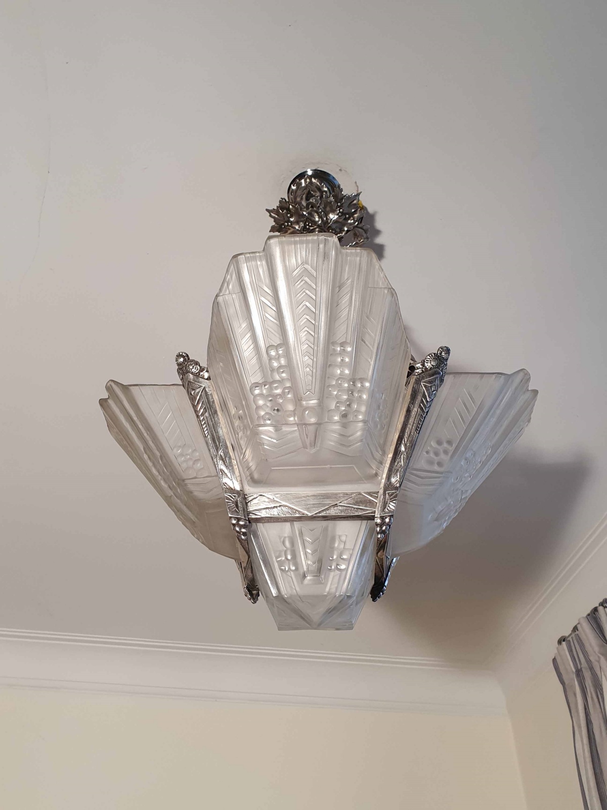 Etablissement Jean Gauthier (E.J.G) | Art Deco Chandelier | France c.1930 - Image 4
