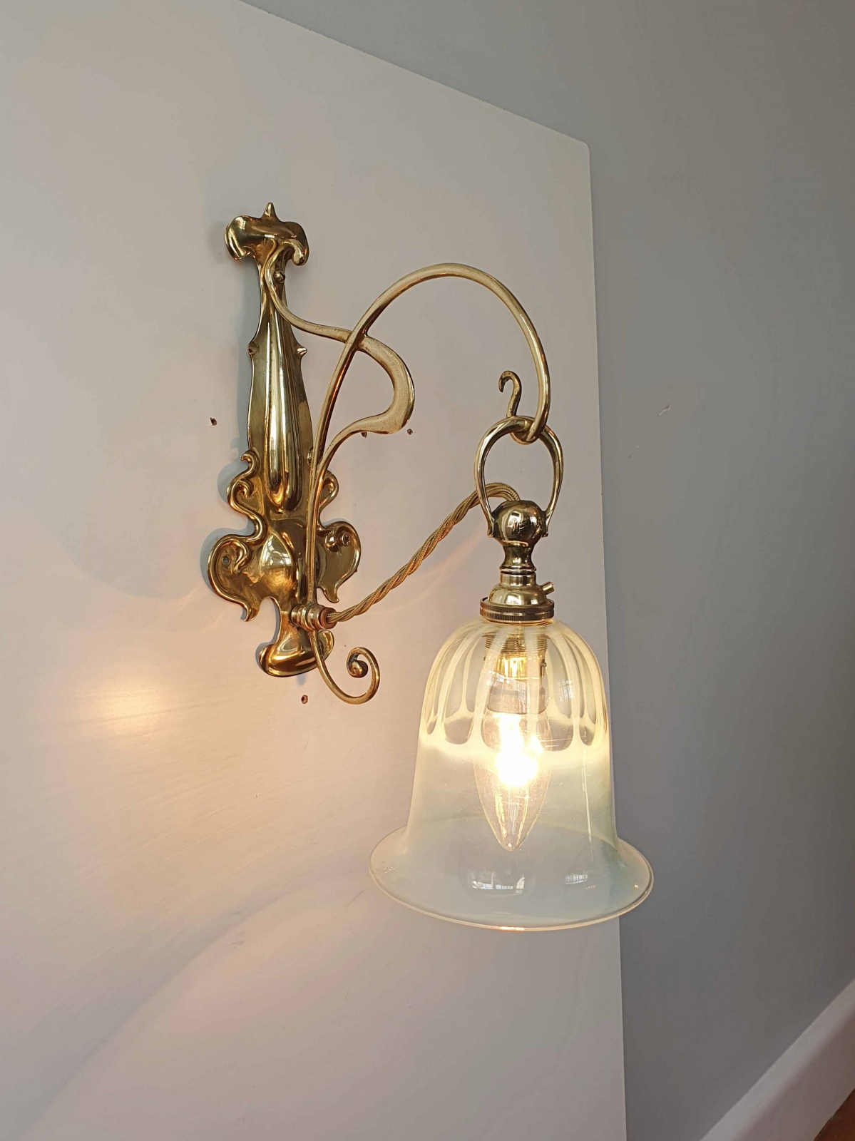 Unsigned | Art Nouveau Wall Light | England c.1905 | SOLD - Image 2