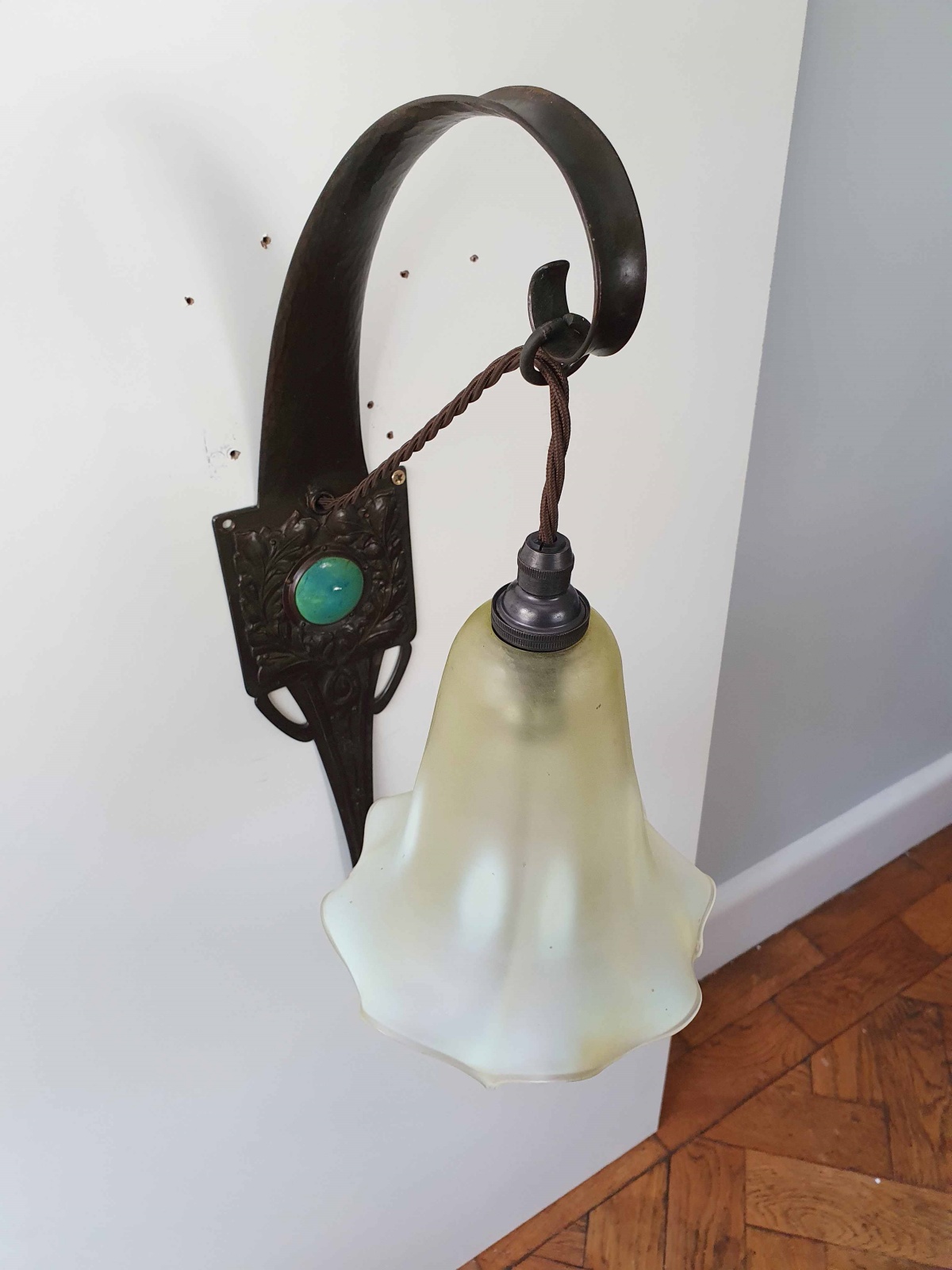 Style of John Pearson for The Guild of Handicraft | Arts & Crafts Wall light | England c.1905 | SOLD - Image 7