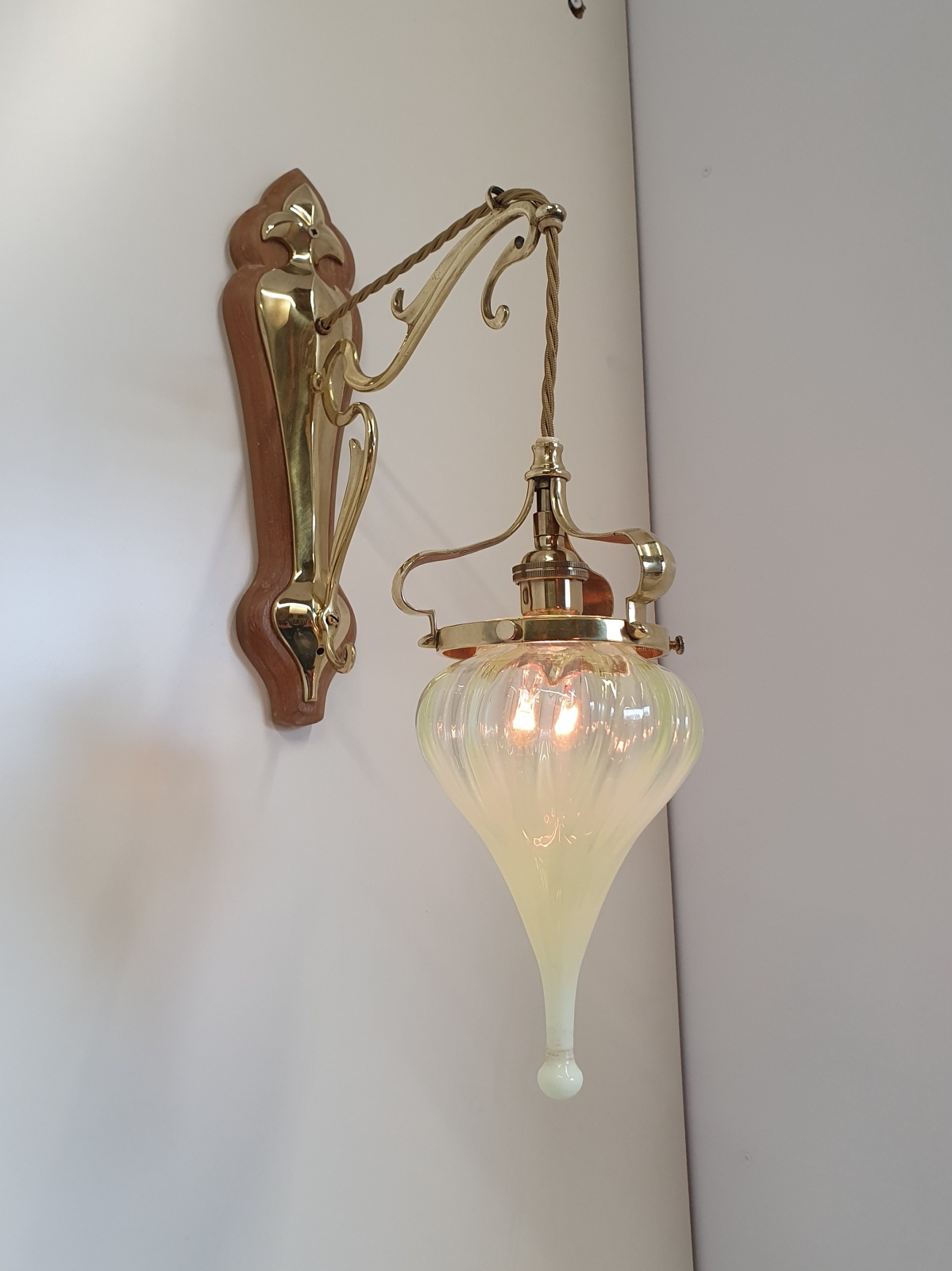 Attributed William Whitehouse & Co, Birmingham | 4 & 2 Art Nouveau Wall Lights | England c.1905 | SOLD - Image 4