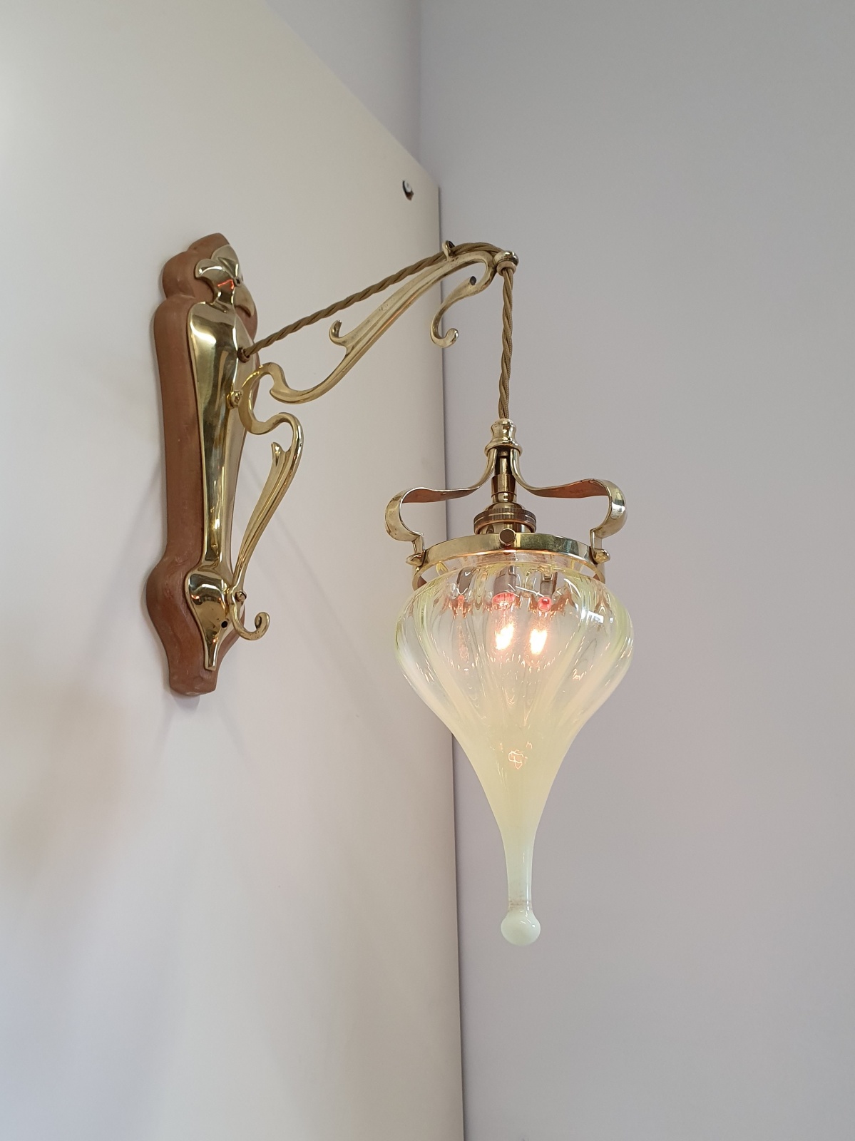 Attributed William Whitehouse & Co, Birmingham | 4 & 2 Art Nouveau Wall Lights | England c.1905 | SOLD - Image 6