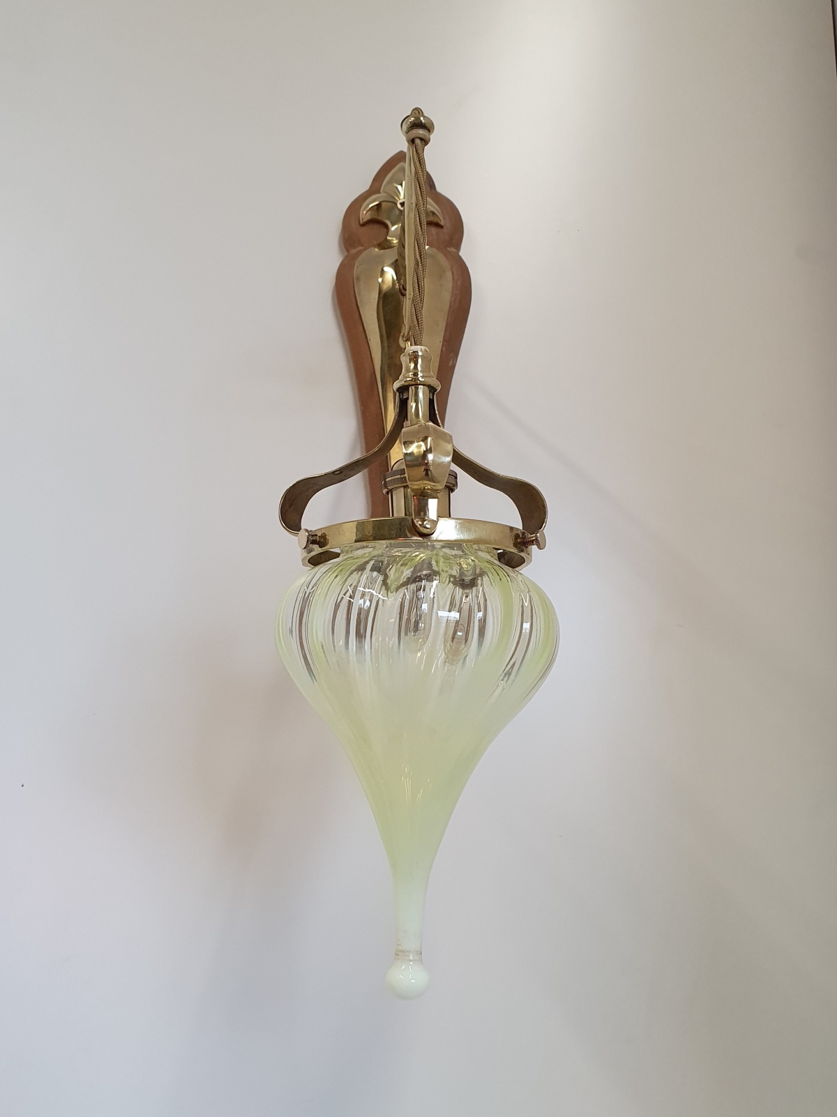 Attributed William Whitehouse & Co, Birmingham | 4 & 2 Art Nouveau Wall Lights | England c.1905 | SOLD - Image 9