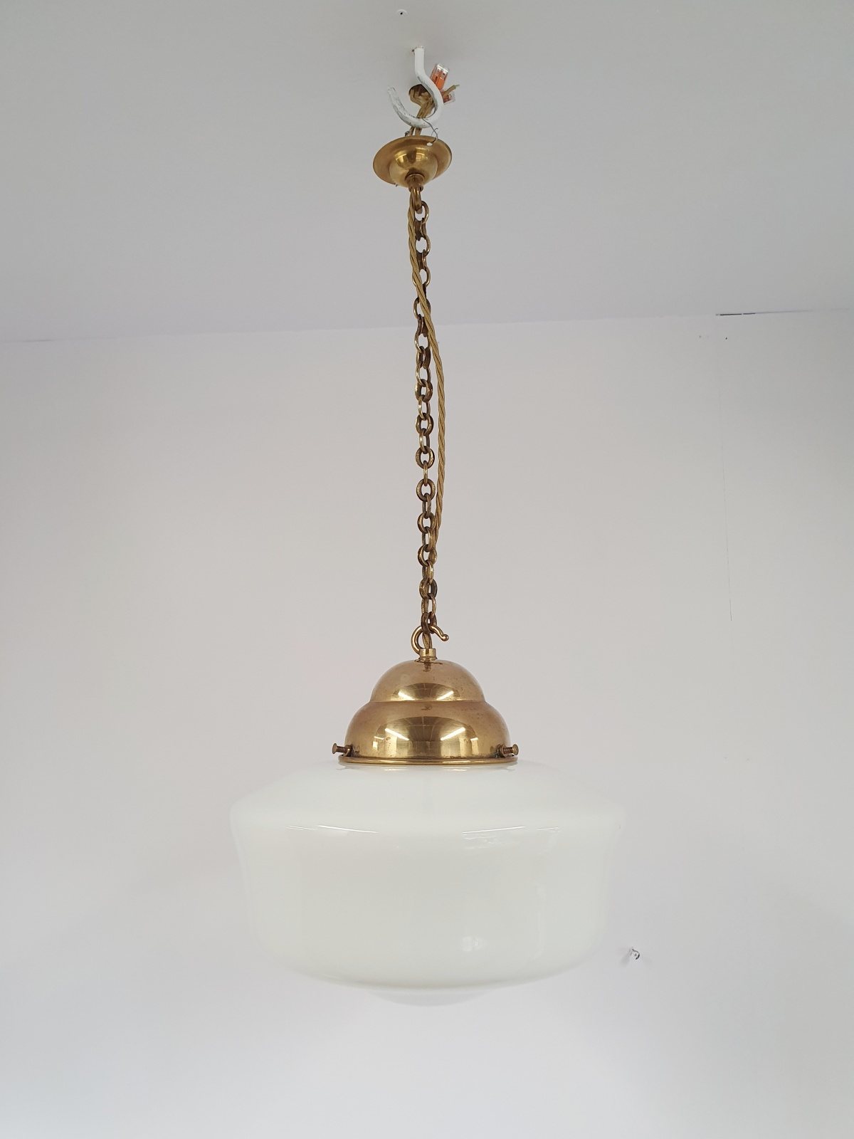 Unsigned | 2 Opaline "Deylite" Lanterns | England c.1925 - Image 3