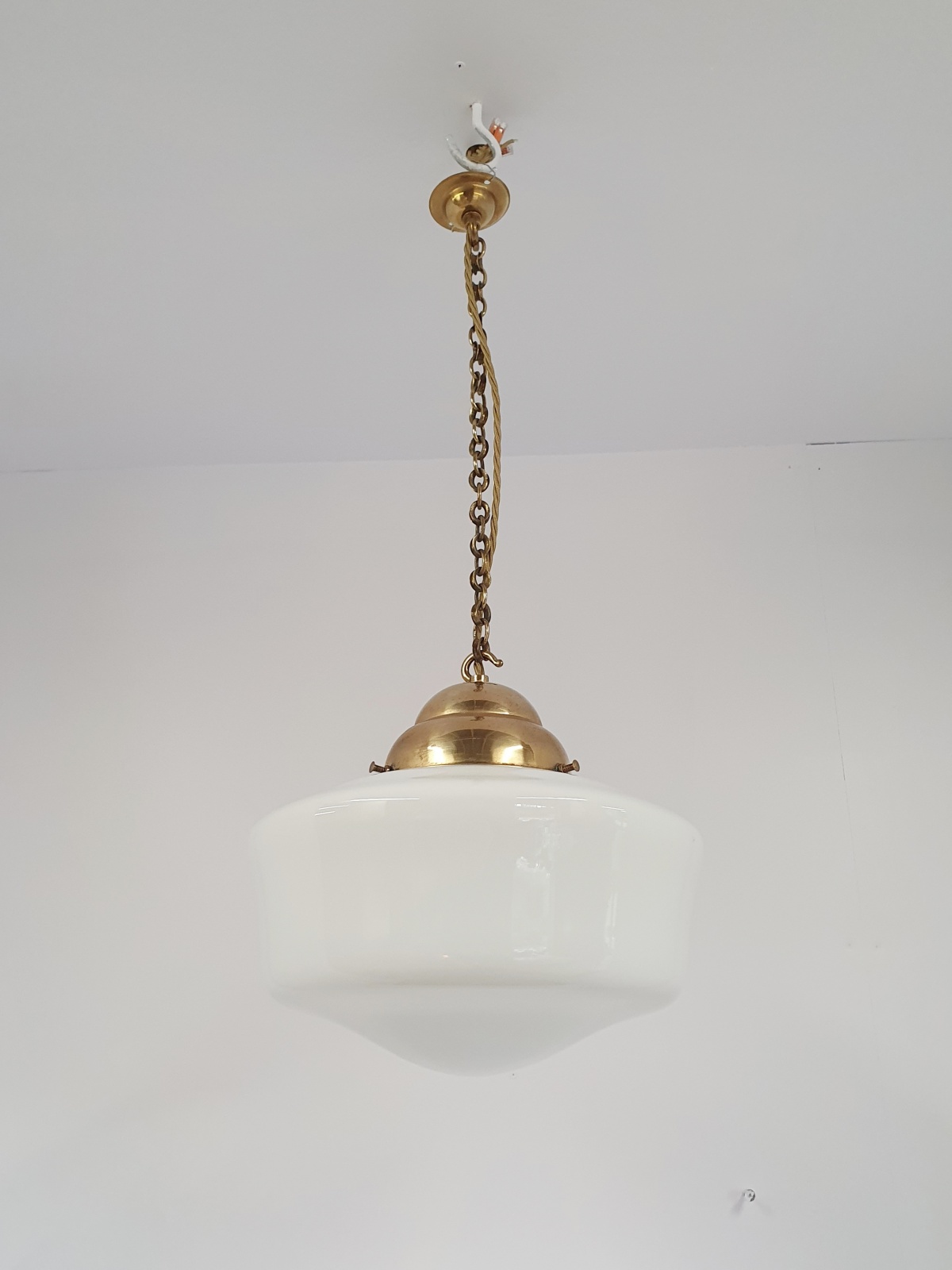 Unsigned | 2 Opaline "Deylite" Lanterns | England c.1925 - Image 5