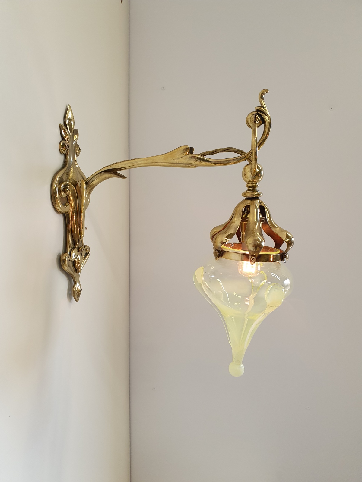 Best & Lloyd, Birmingham | 2 Art Nouveau Wall Lights | England c.1900 | SOLD - Image 5