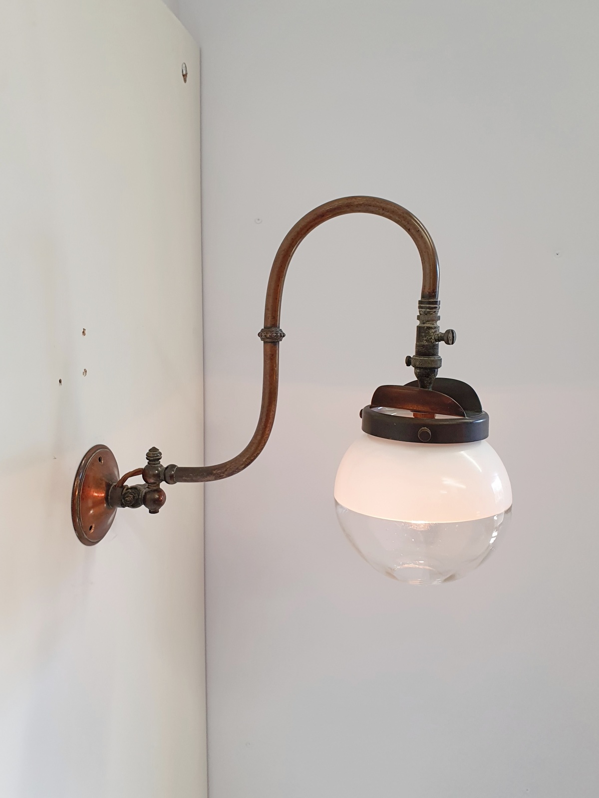 Unsigned | "Swan-neck" Gas Wall Light | England c.1890-1910 | SOLD - Image 2