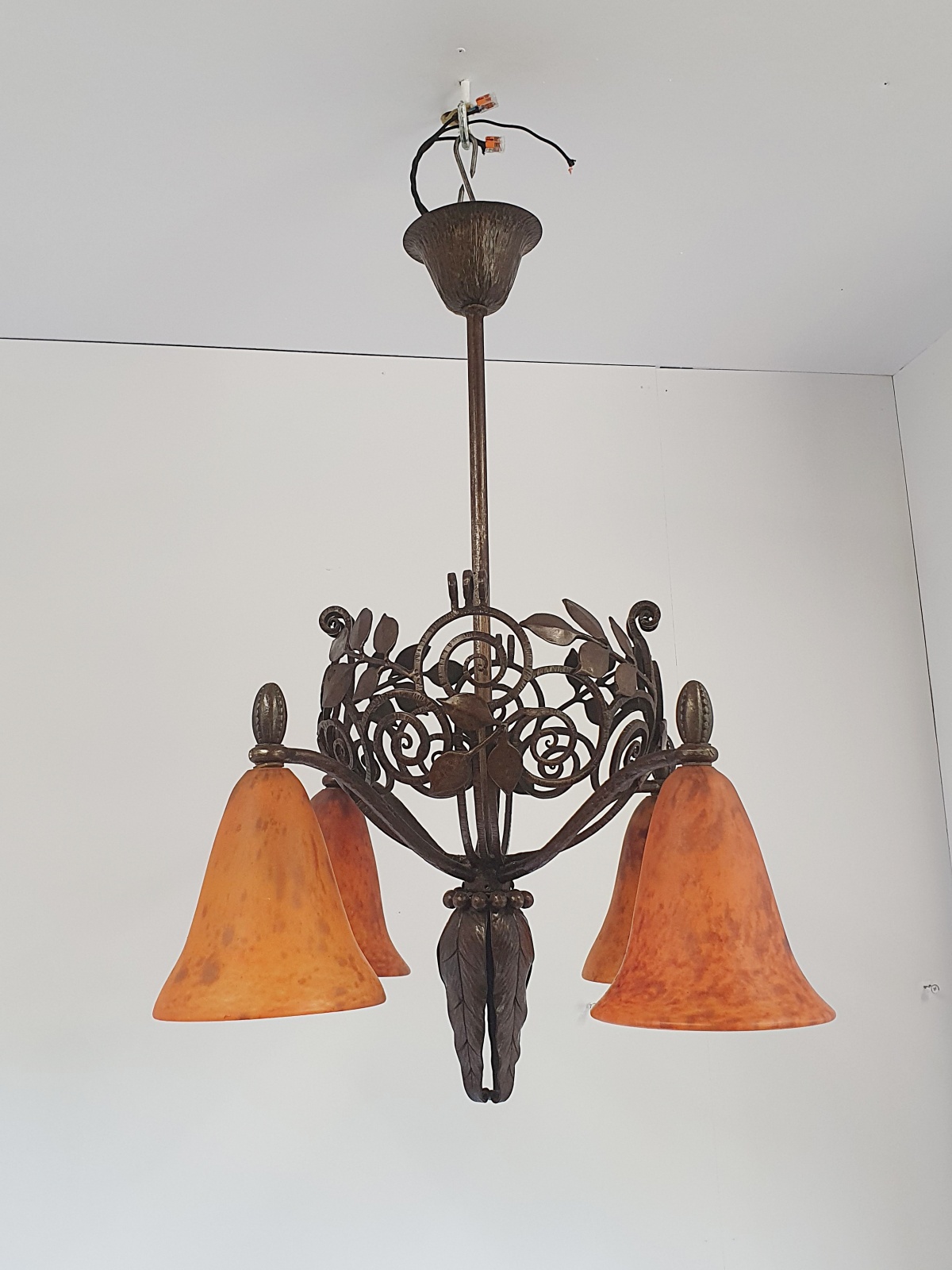 Edgar Brandt & Daum Frères | 4-Branch Wrought-iron Chandelier | France c.1920 - Image 3