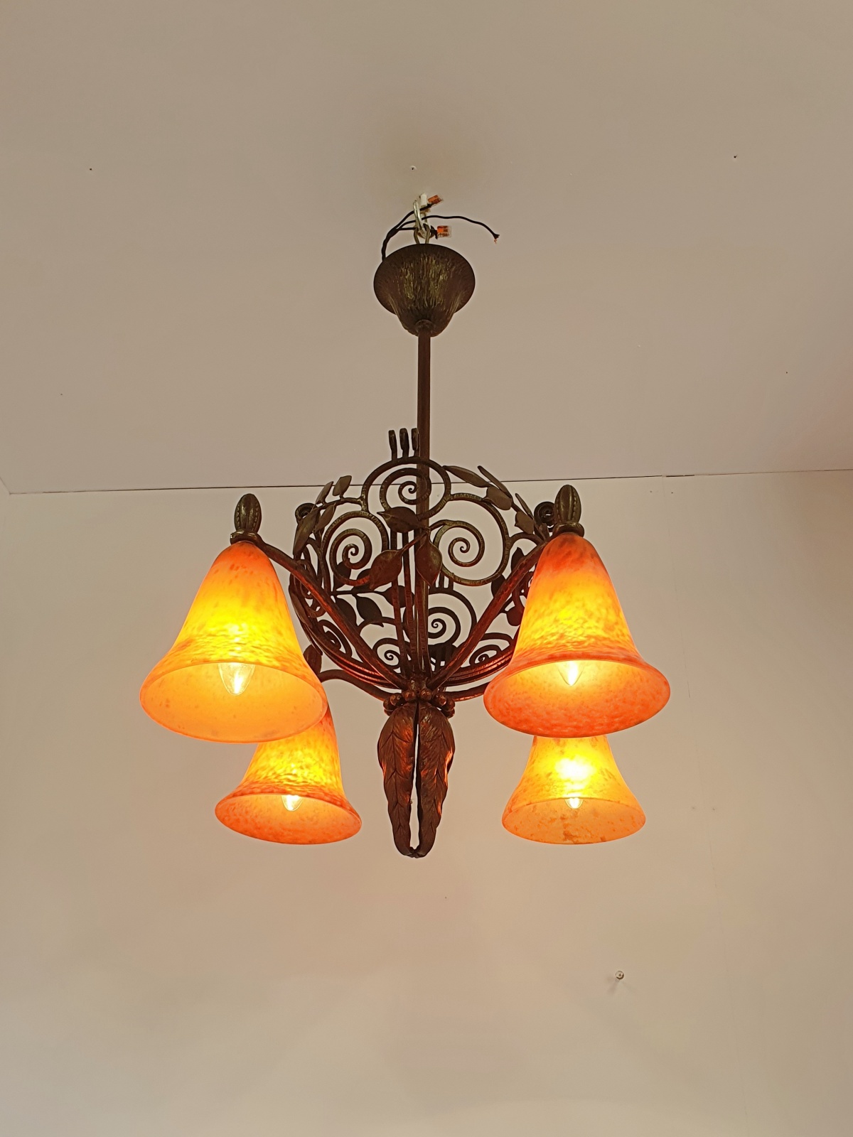 Edgar Brandt & Daum Frères | 4-Branch Wrought-iron Chandelier | France c.1920 - Image 6