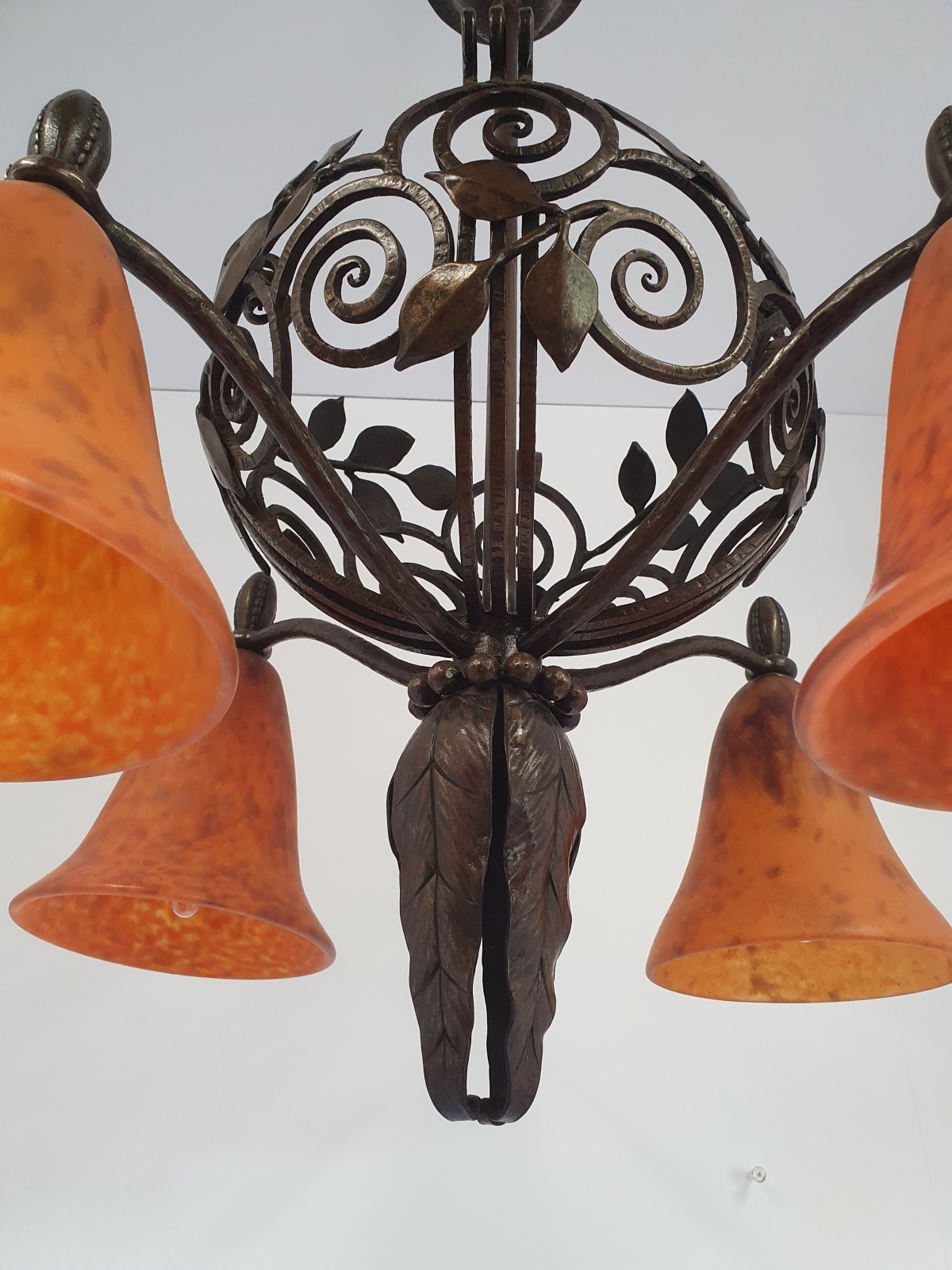 Edgar Brandt & Daum Frères | 4-Branch Wrought-iron Chandelier | France c.1920 - Image 12
